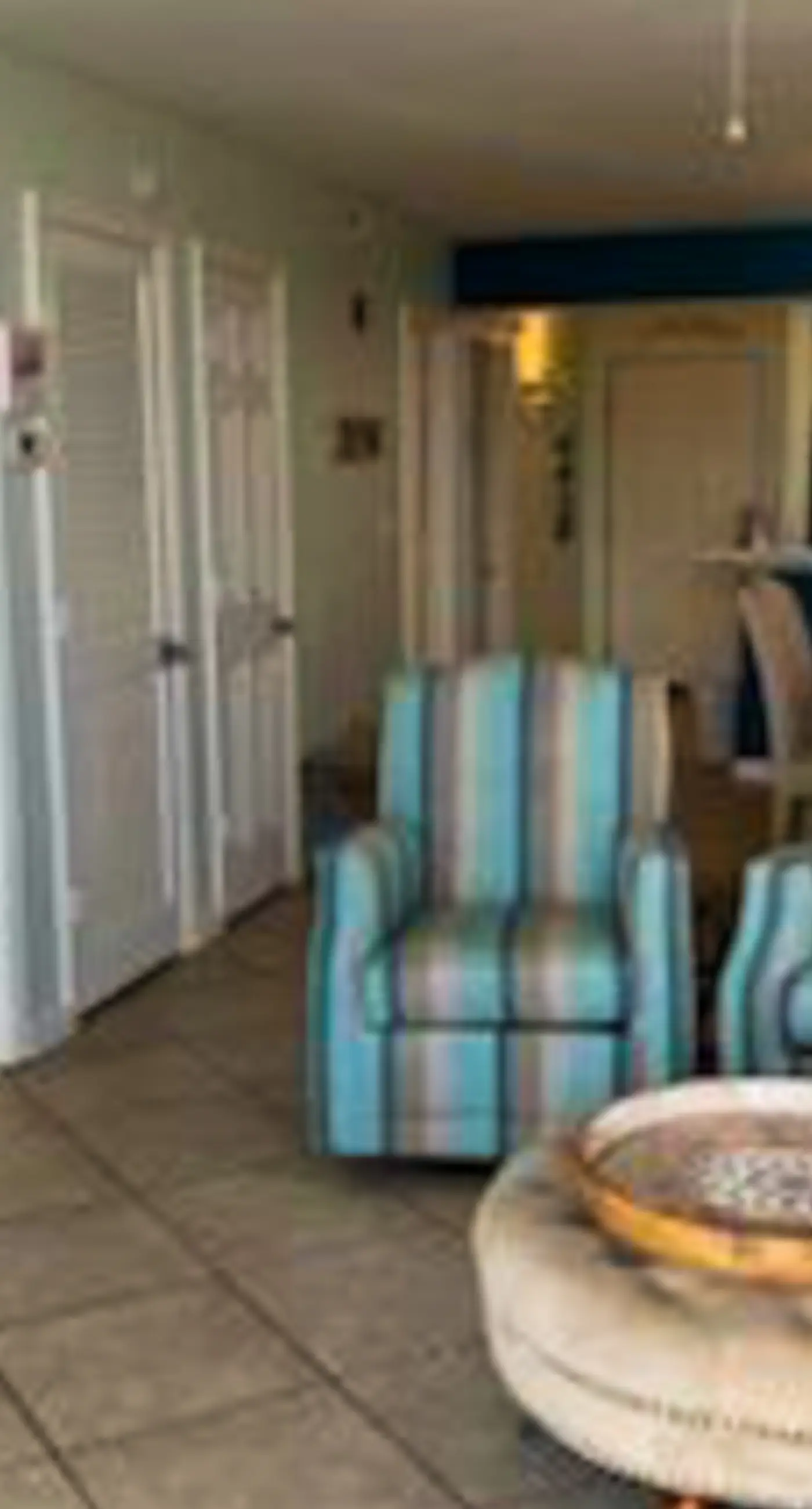 Coastal condo with Gulf views, washer and dryer, Wifi, Community pool