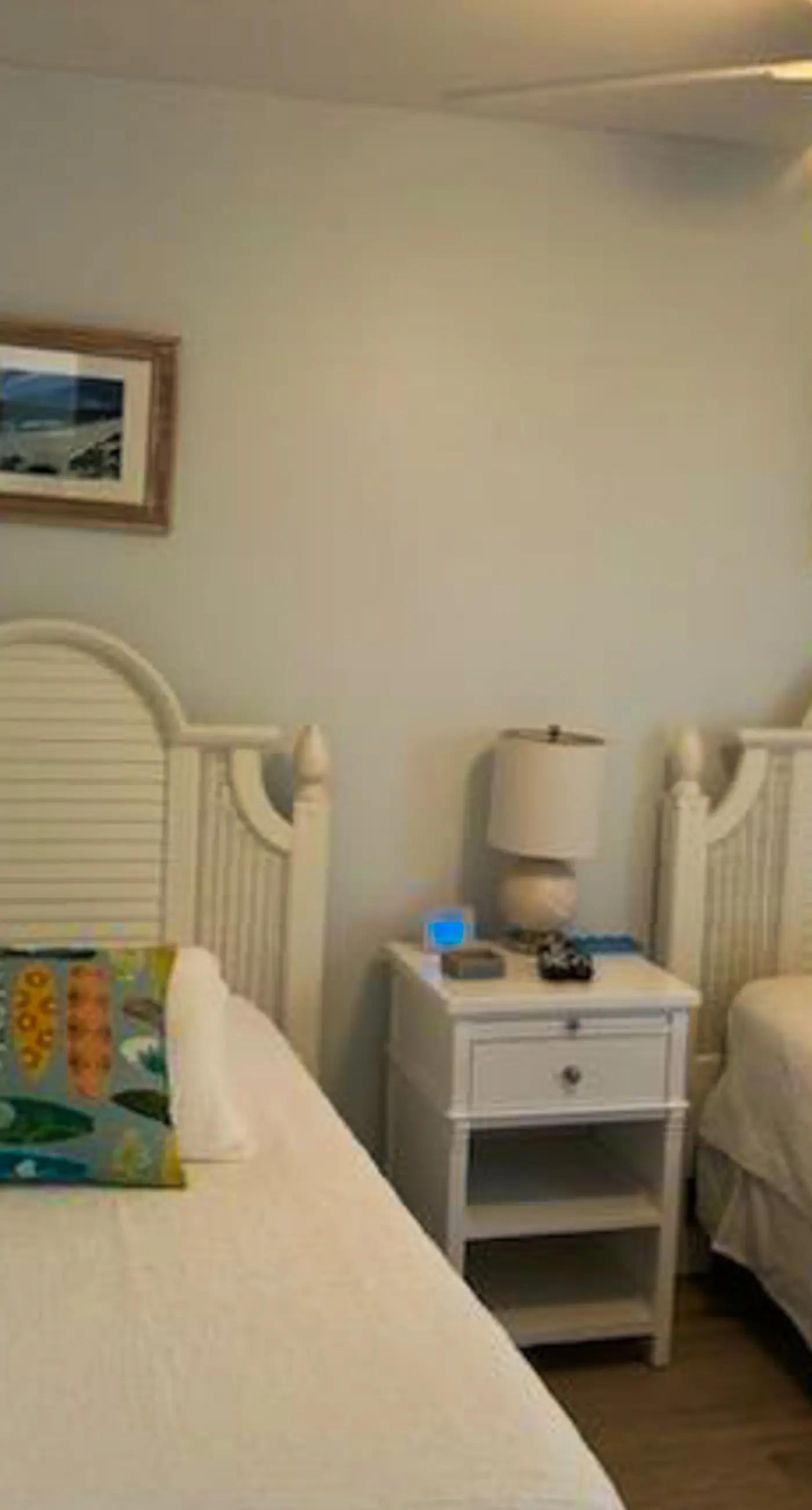 Coastal condo with Gulf views, washer and dryer, Wifi, Community pool