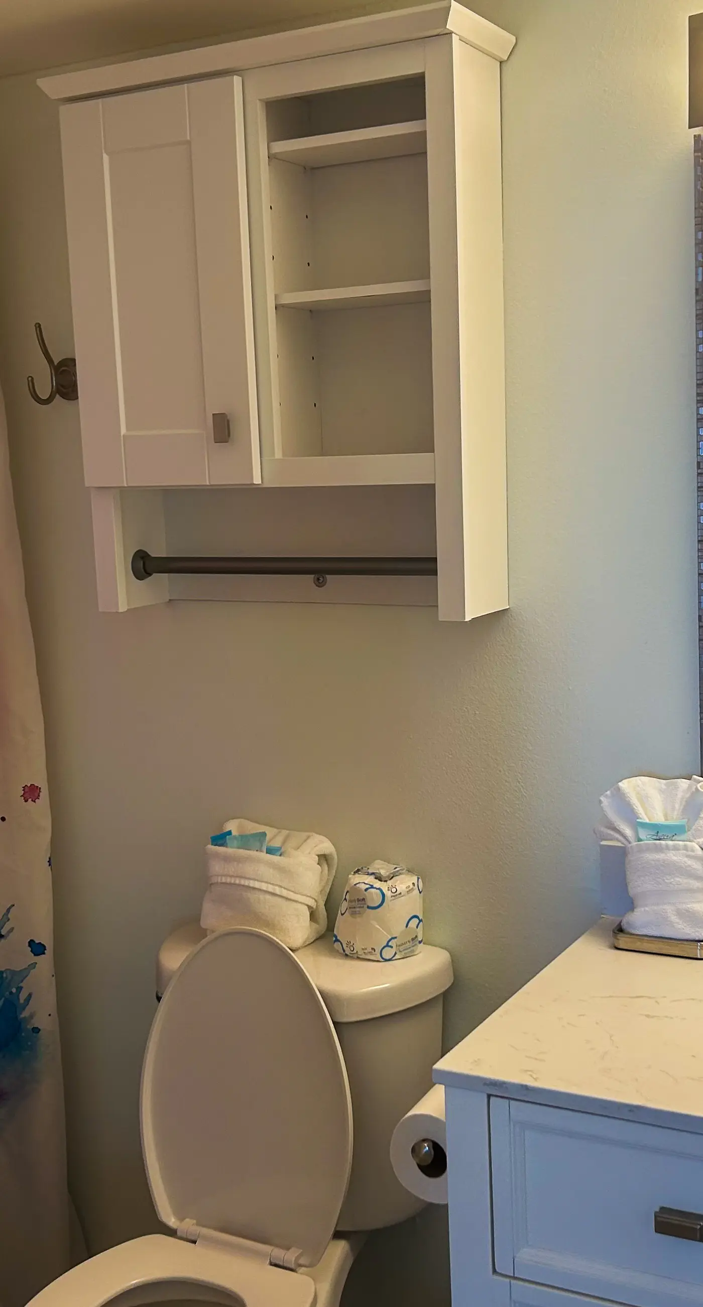 Coastal condo with Gulf views, washer and dryer, Wifi, Community pool