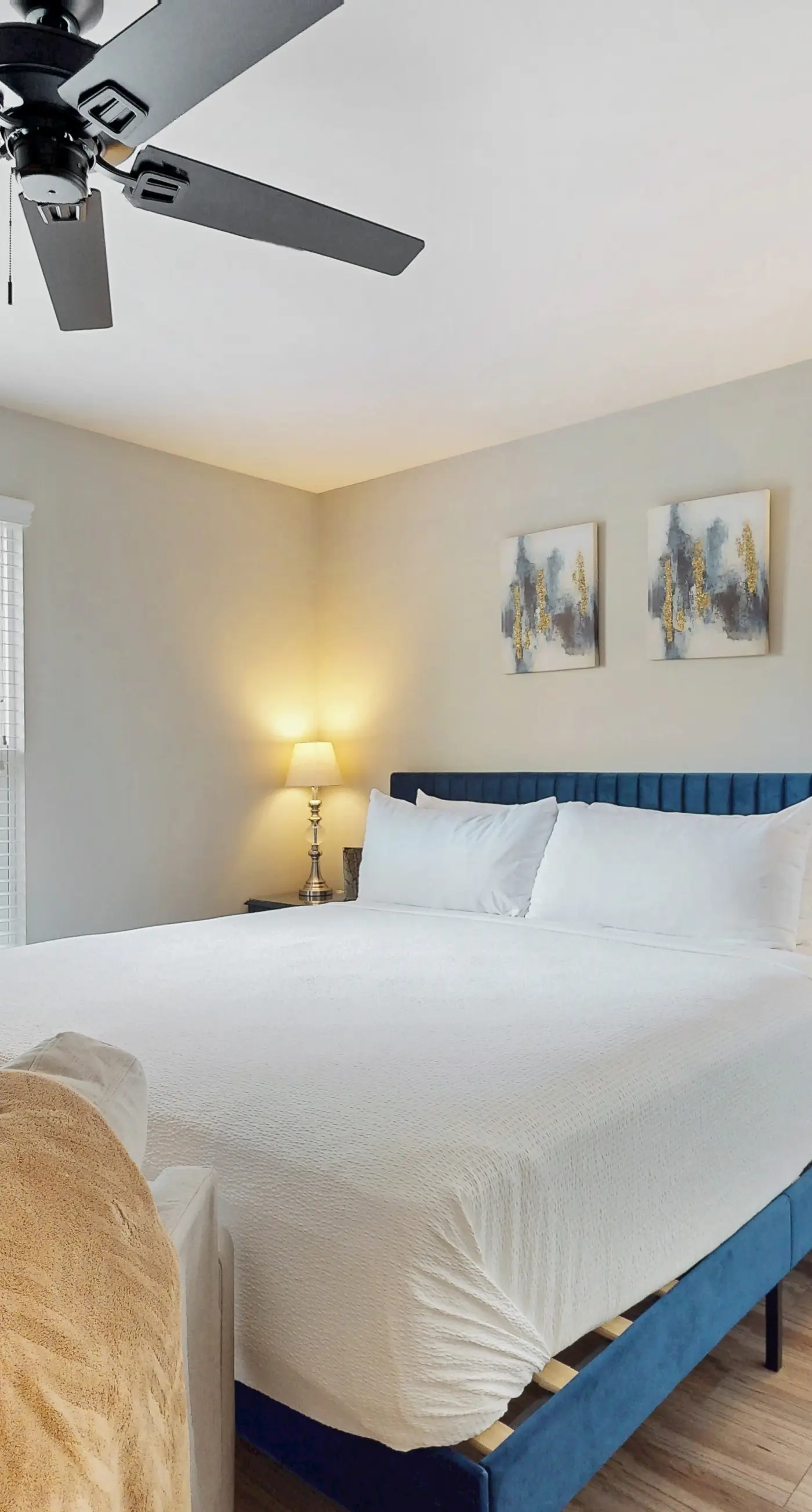 Chic coastal home w private pool, close to downtown & beach