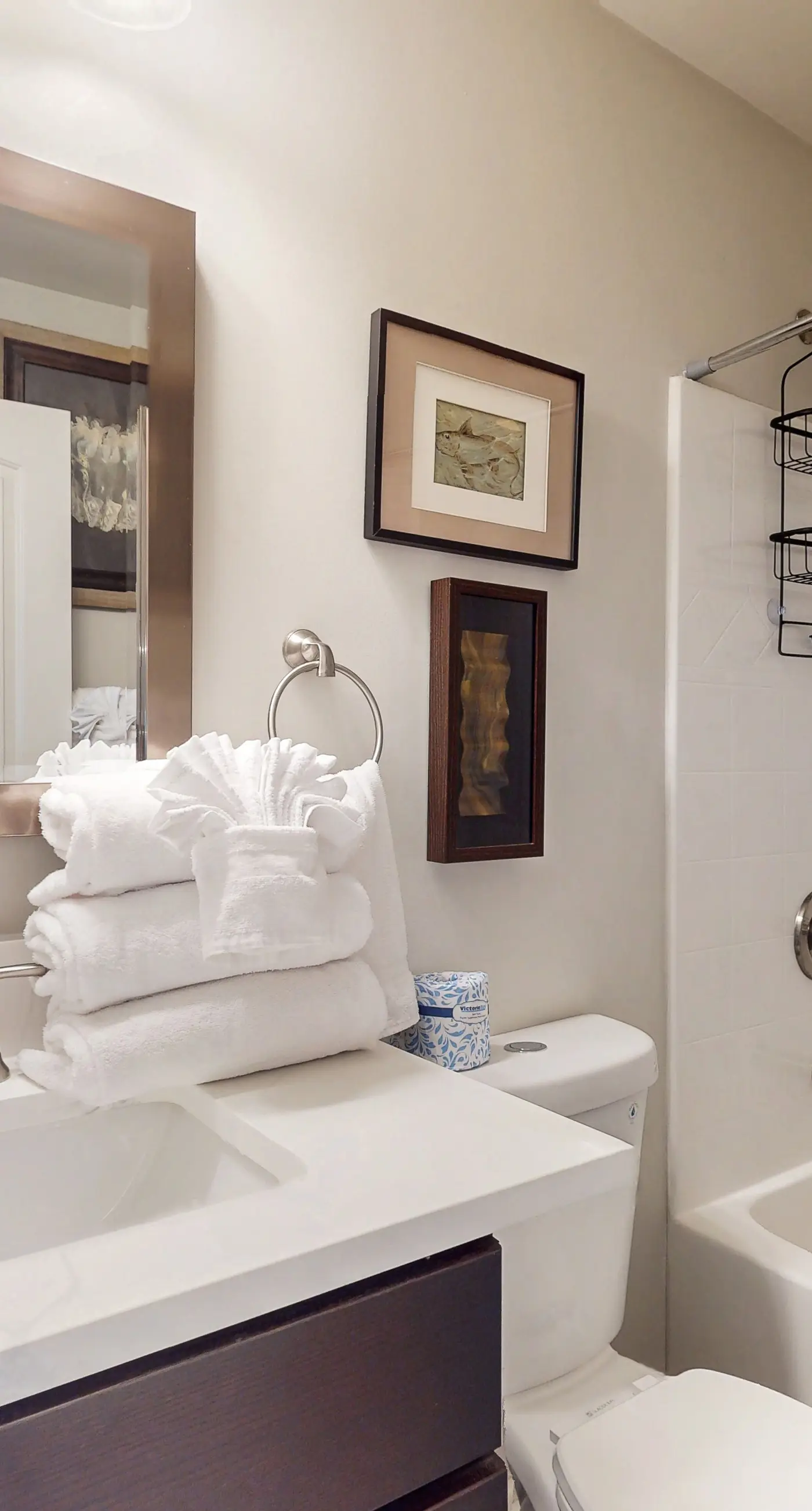 Chic coastal home w private pool, close to downtown & beach