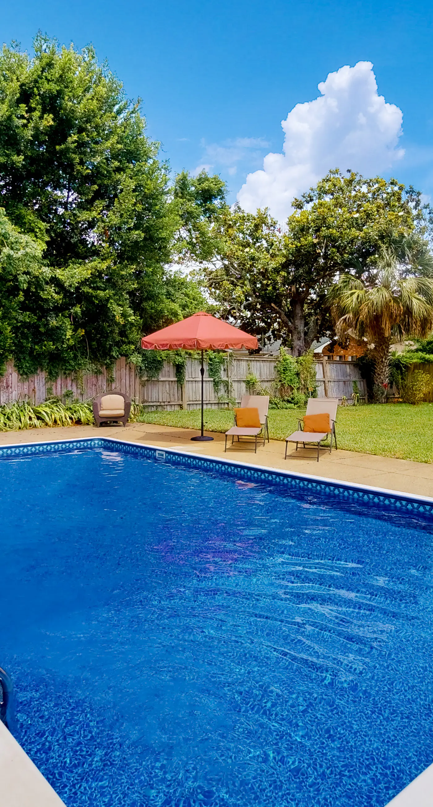 Dog-friendly home with pool, patio, full kitchen, & W/D - in a great location