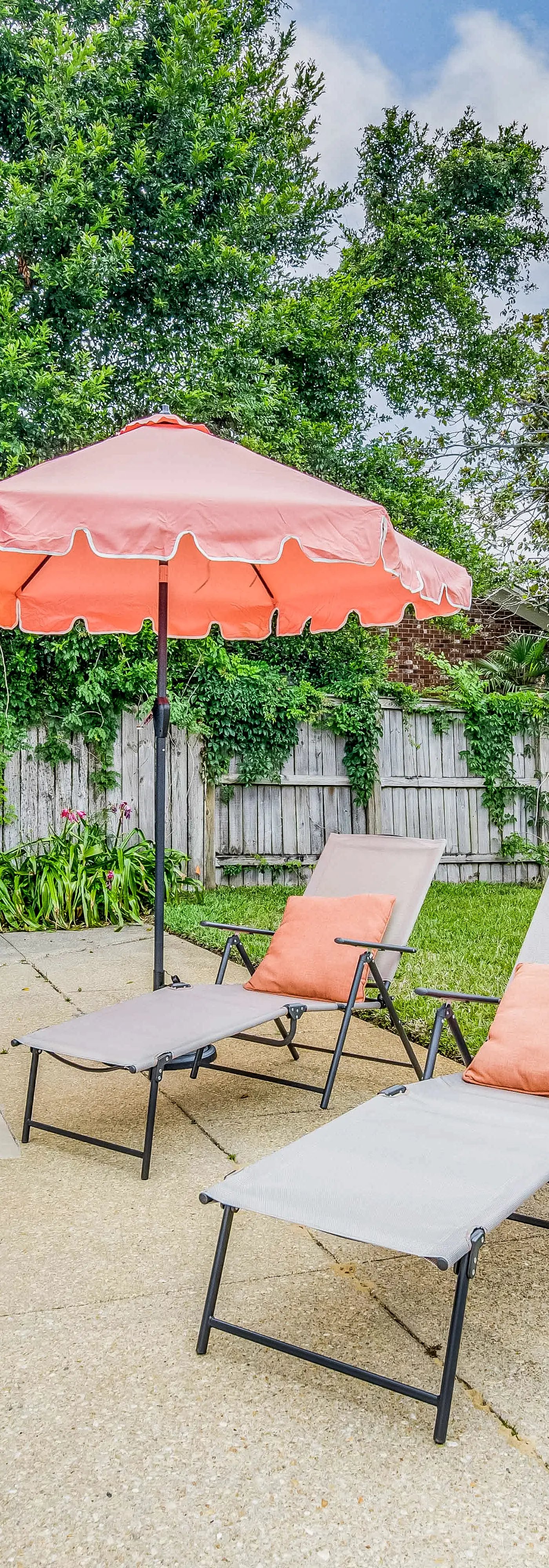 Dog-friendly home with pool, patio, full kitchen, & W/D - in a great location