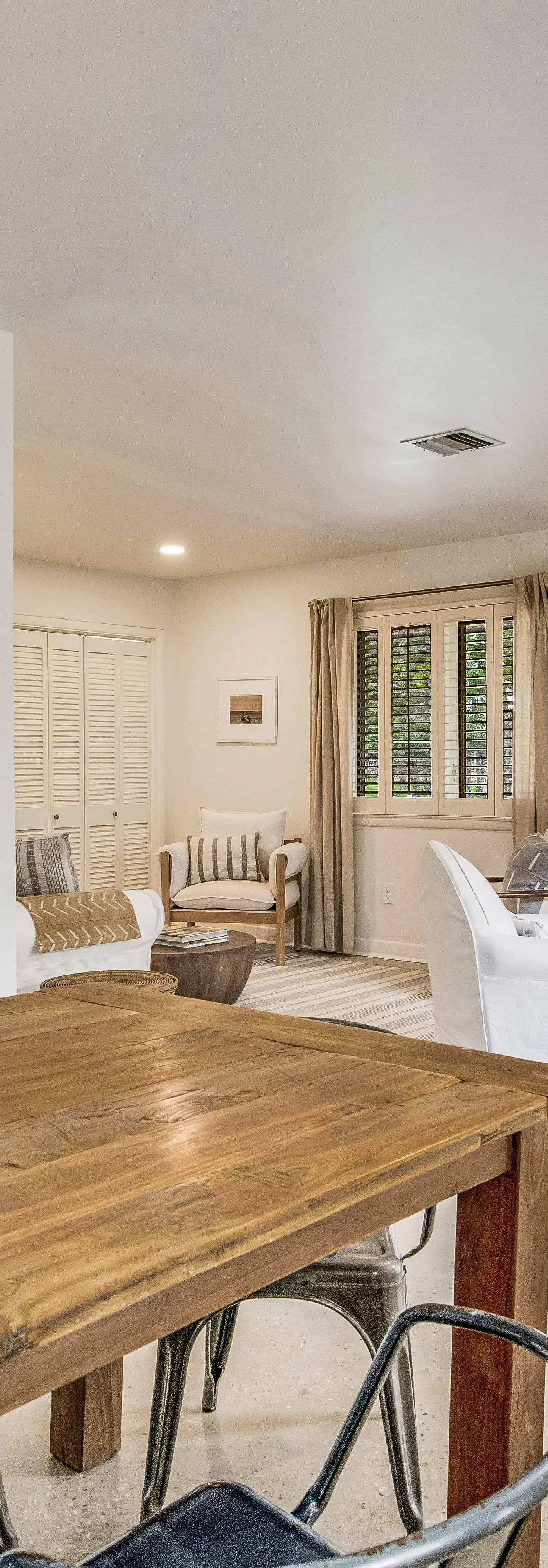 Dog-friendly home with pool, patio, full kitchen, & W/D - in a great location