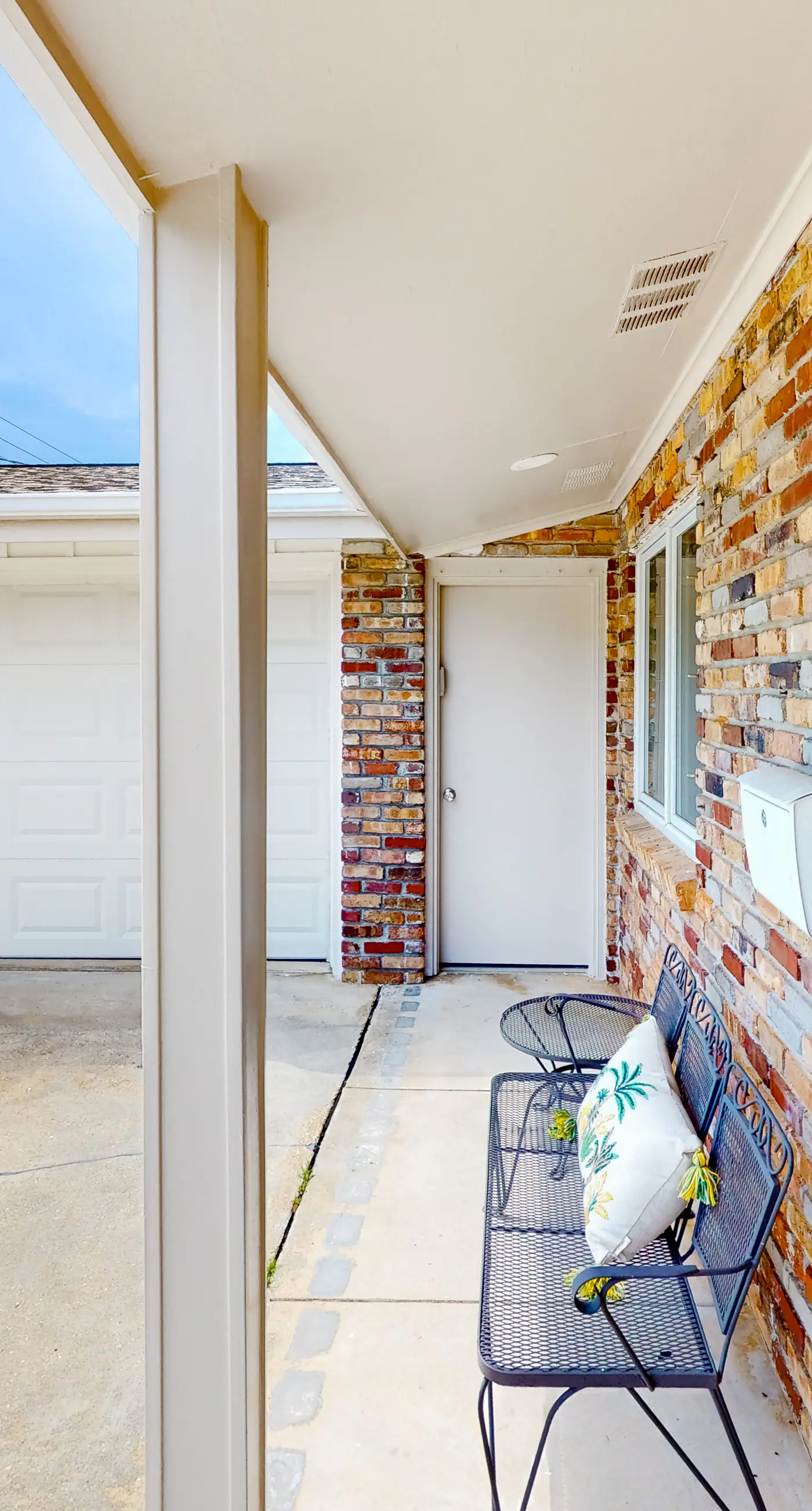 Dog-friendly home with pool, patio, full kitchen, & W/D - in a great location