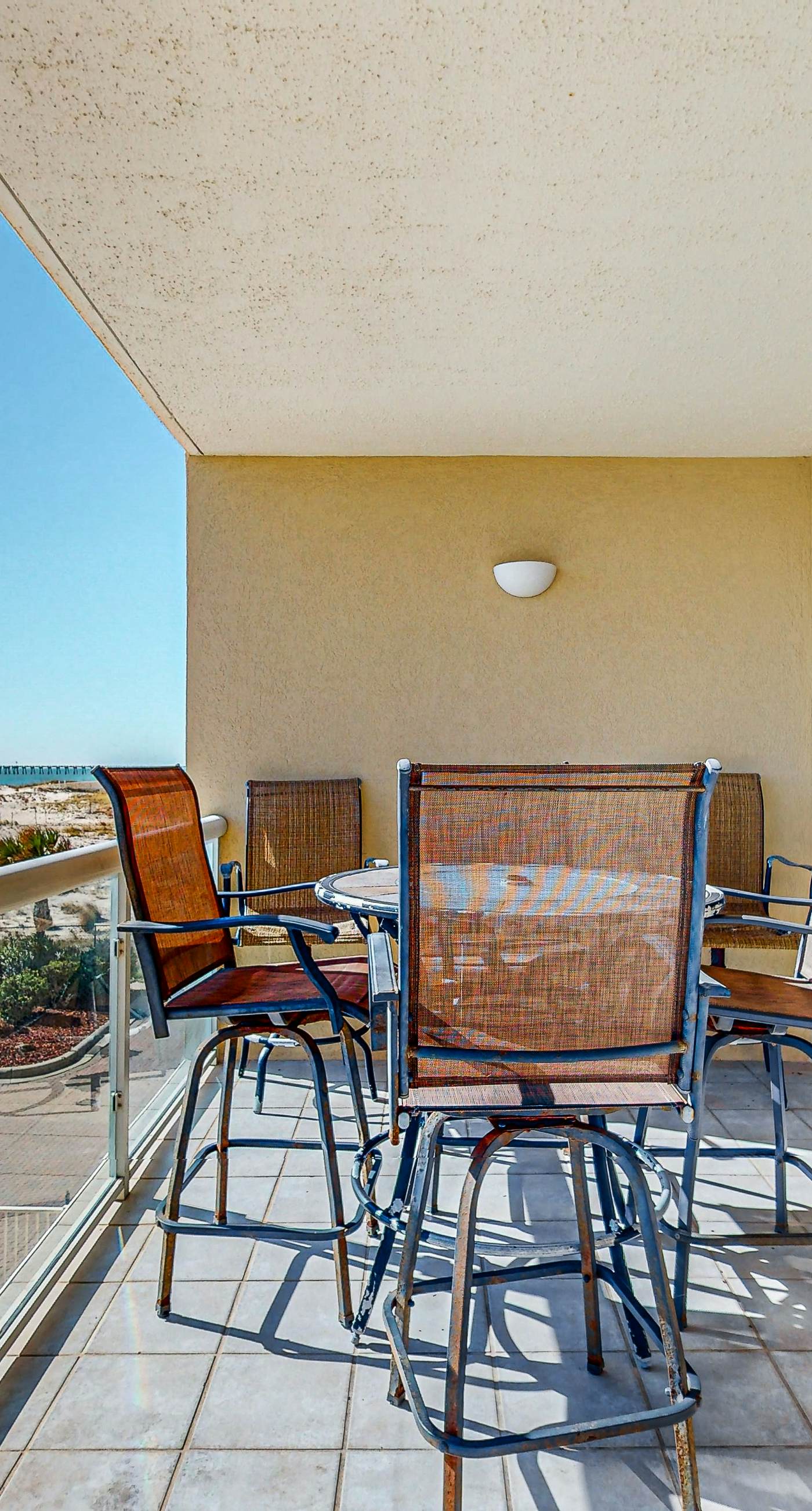 Partial Gulf View, Community Pools, Onsite Fitness Center, Free WiFi