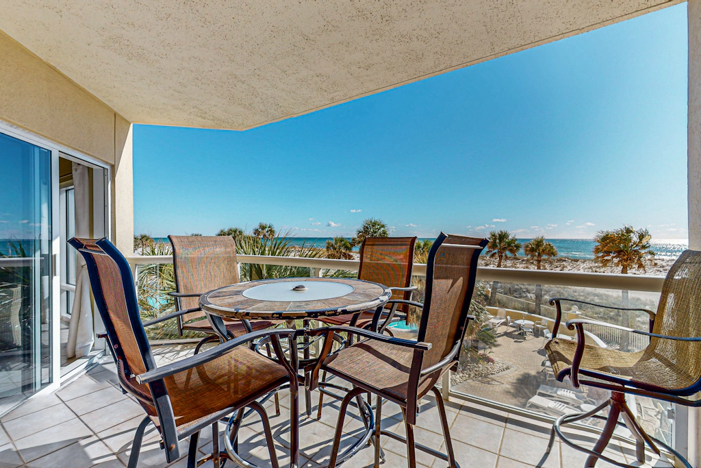 Partial Gulf View, Community Pools, Onsite Fitness Center, Free WiFi