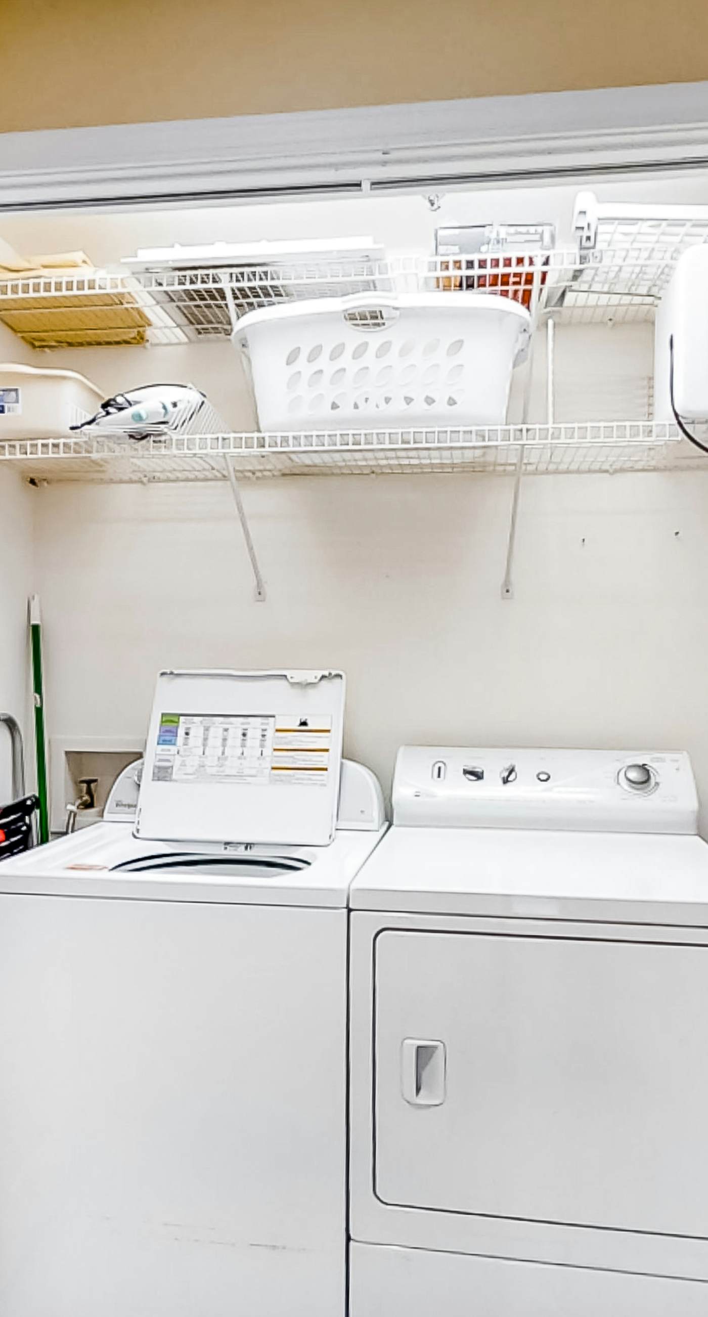 Condo with Partial Gulf View Onsite Pools, Fitness Center, Dry Sauna