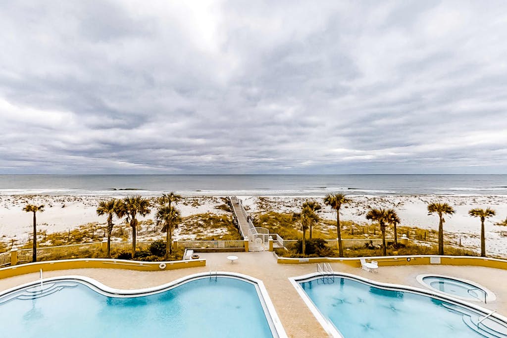 Condo with Partial Gulf View Onsite Pools, Fitness Center, Dry Sauna