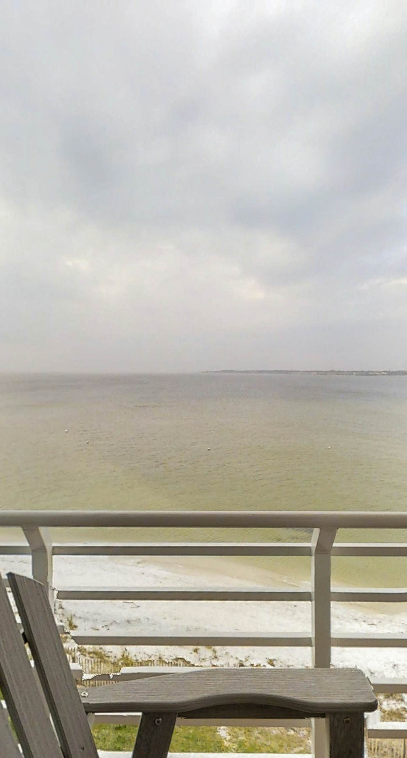 Sound side condo with pool, central AC, & washer/dryer - snowbirds welcome