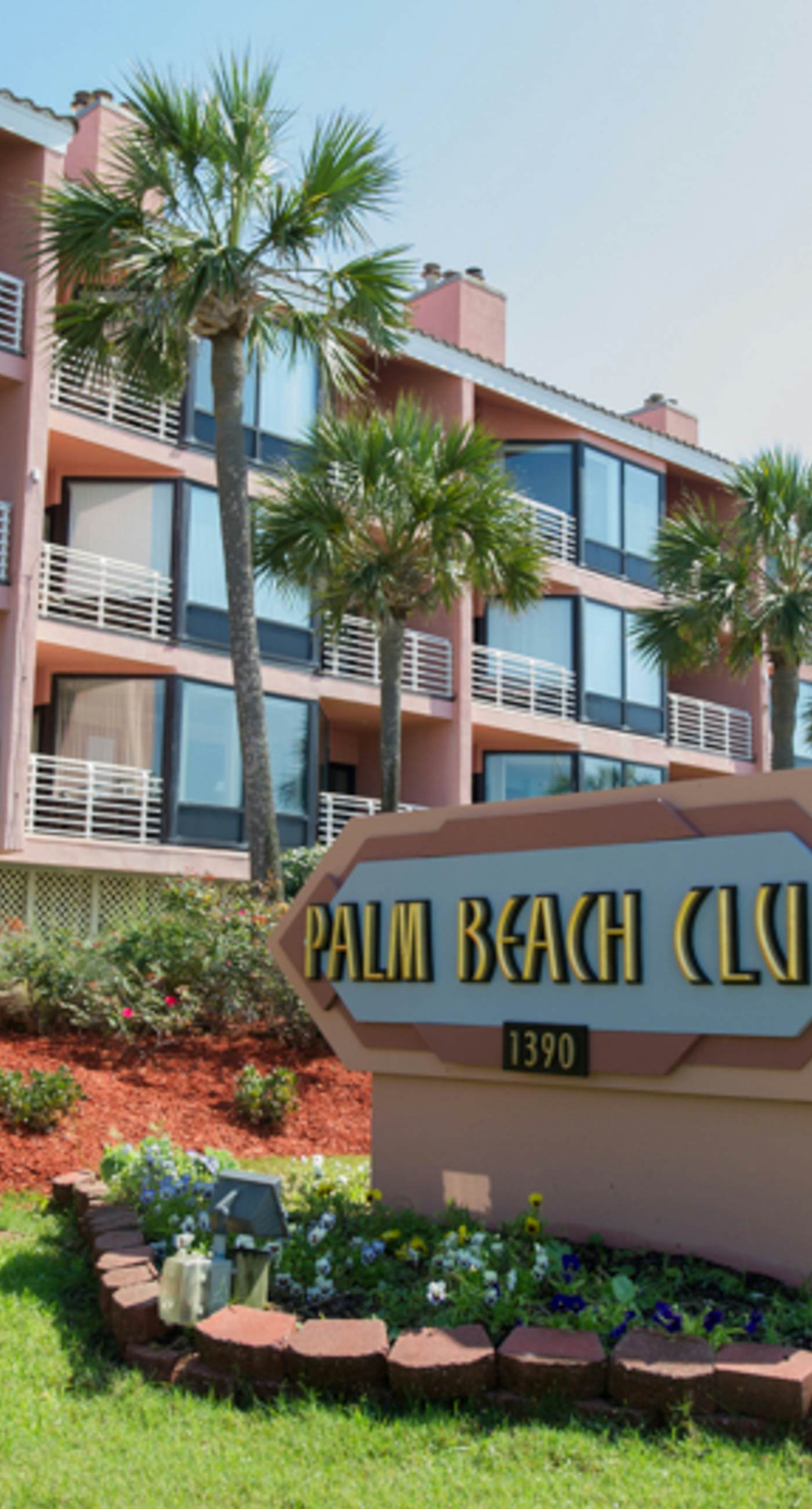 Sound side condo with pool, central AC, & washer/dryer - snowbirds welcome