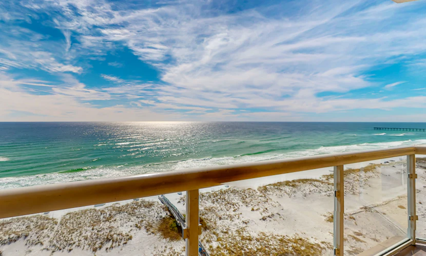 11th floor oceanfront condo with pool, hot tub, ocean view, W/D, and central AC
