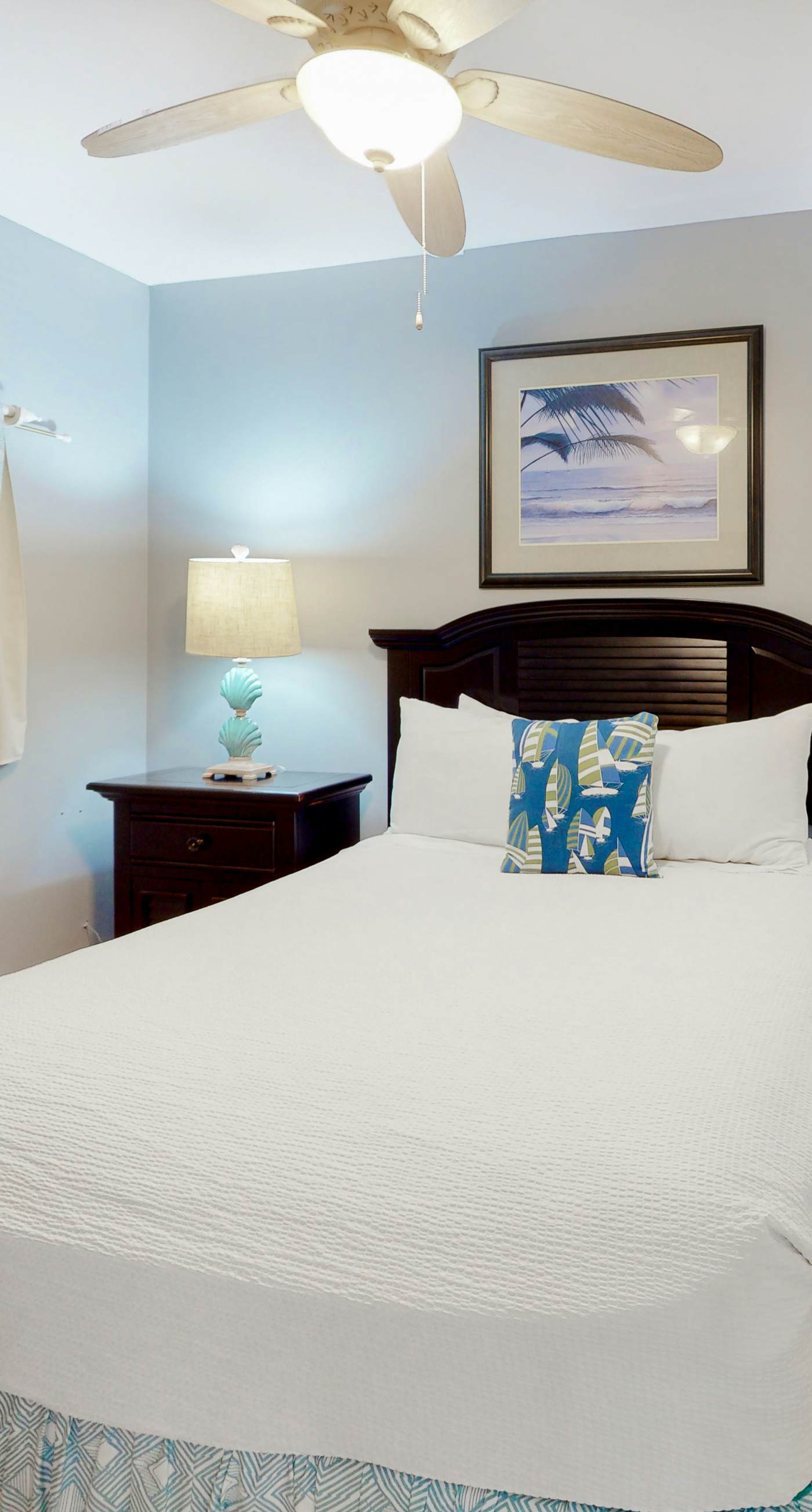 11th floor oceanfront condo with pool, hot tub, ocean view, W/D, and central AC