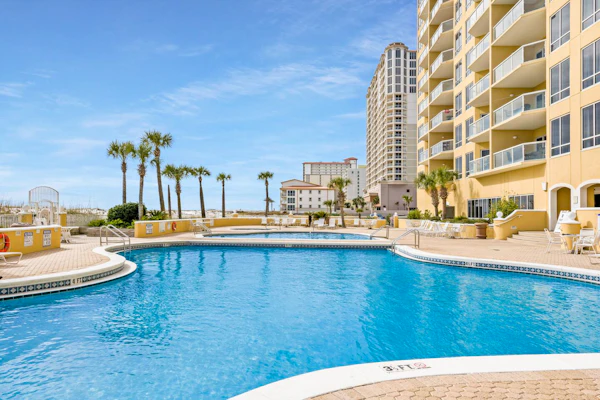 11th floor oceanfront condo with pool, hot tub, ocean view, W/D, and central AC