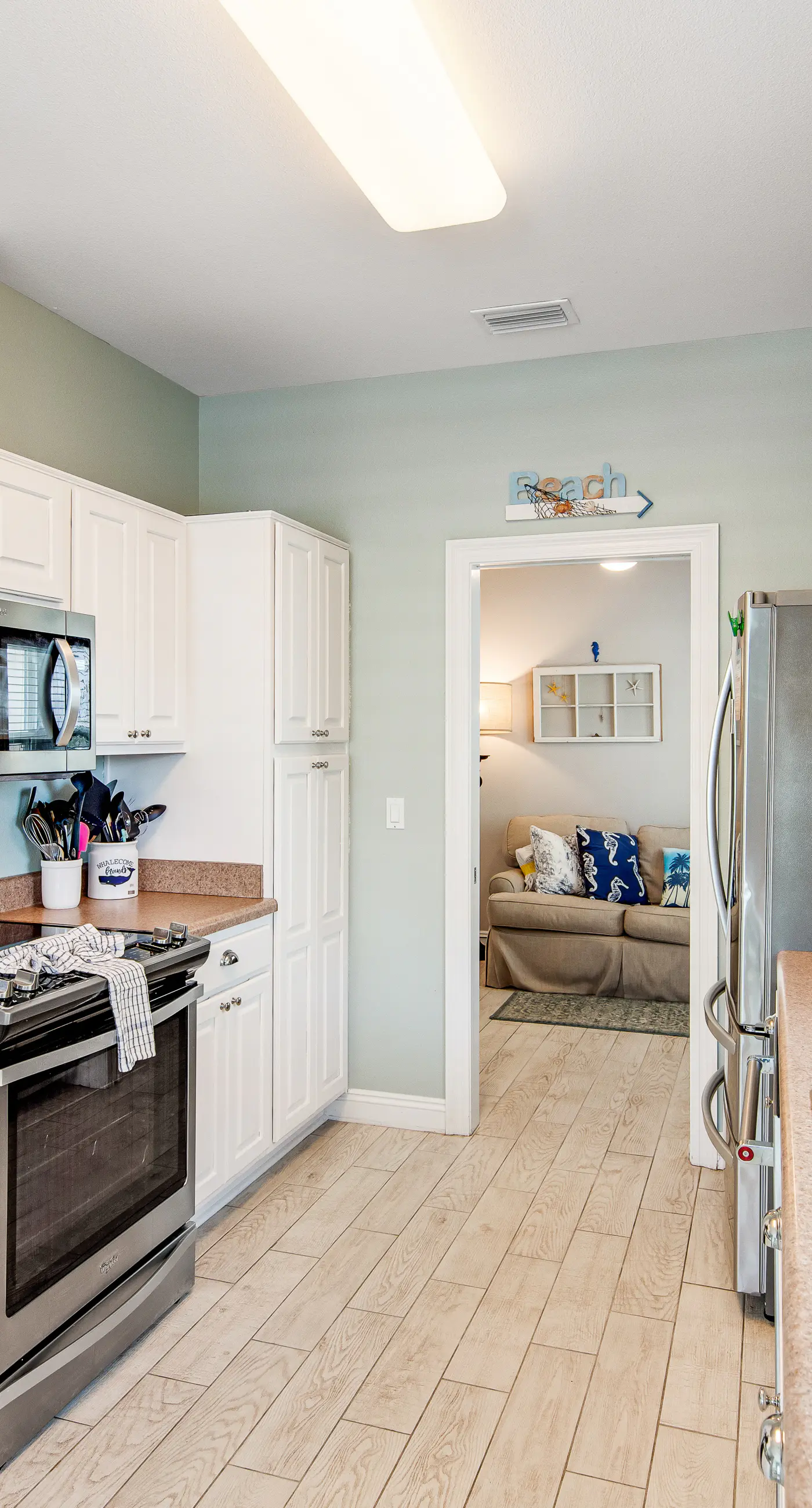 Stunning Beach Retreat with Shared Pool, Beach Access, Large Balcony & Gas Grill