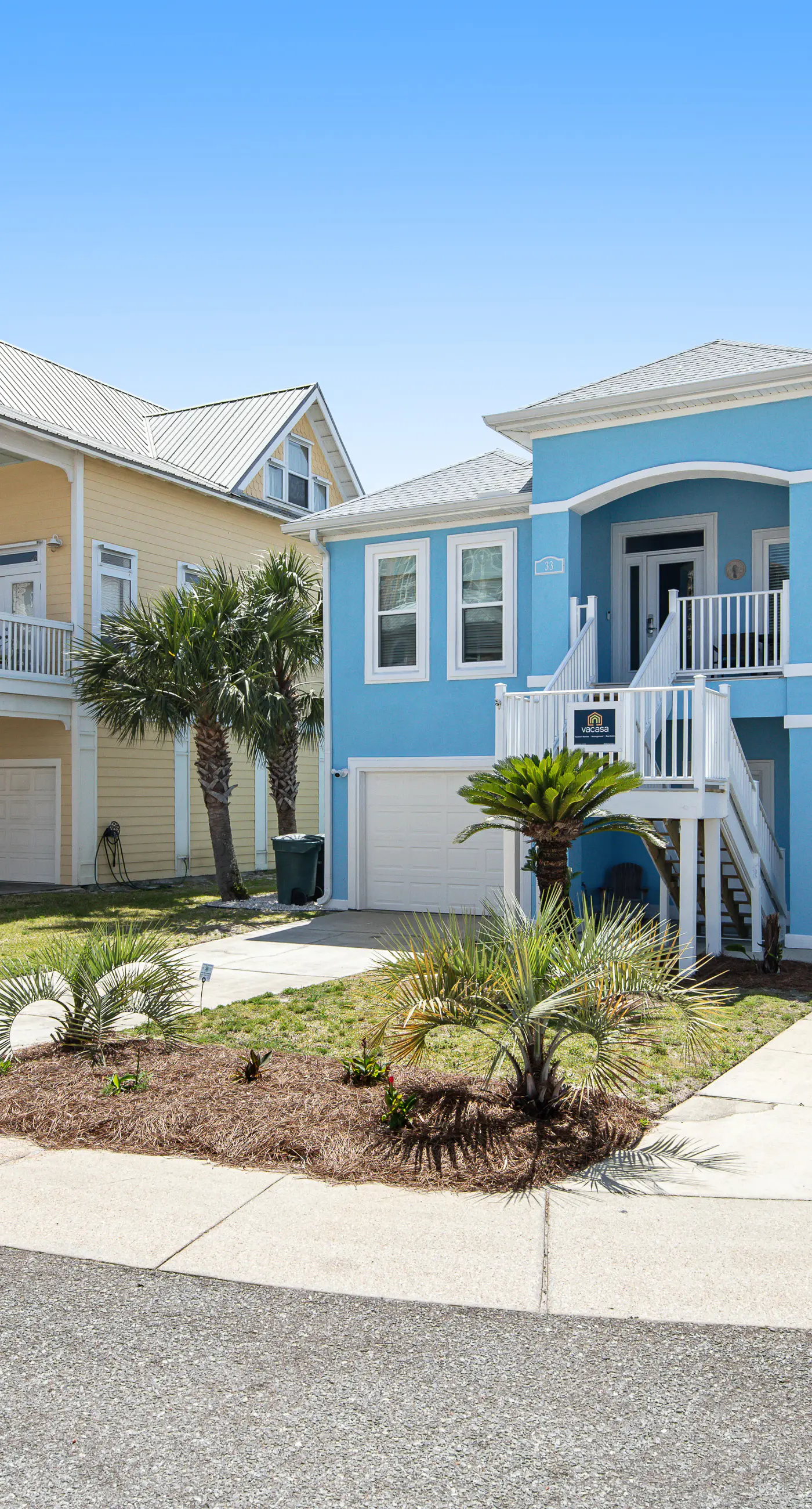 Stunning Beach Retreat with Shared Pool, Beach Access, Large Balcony & Gas Grill