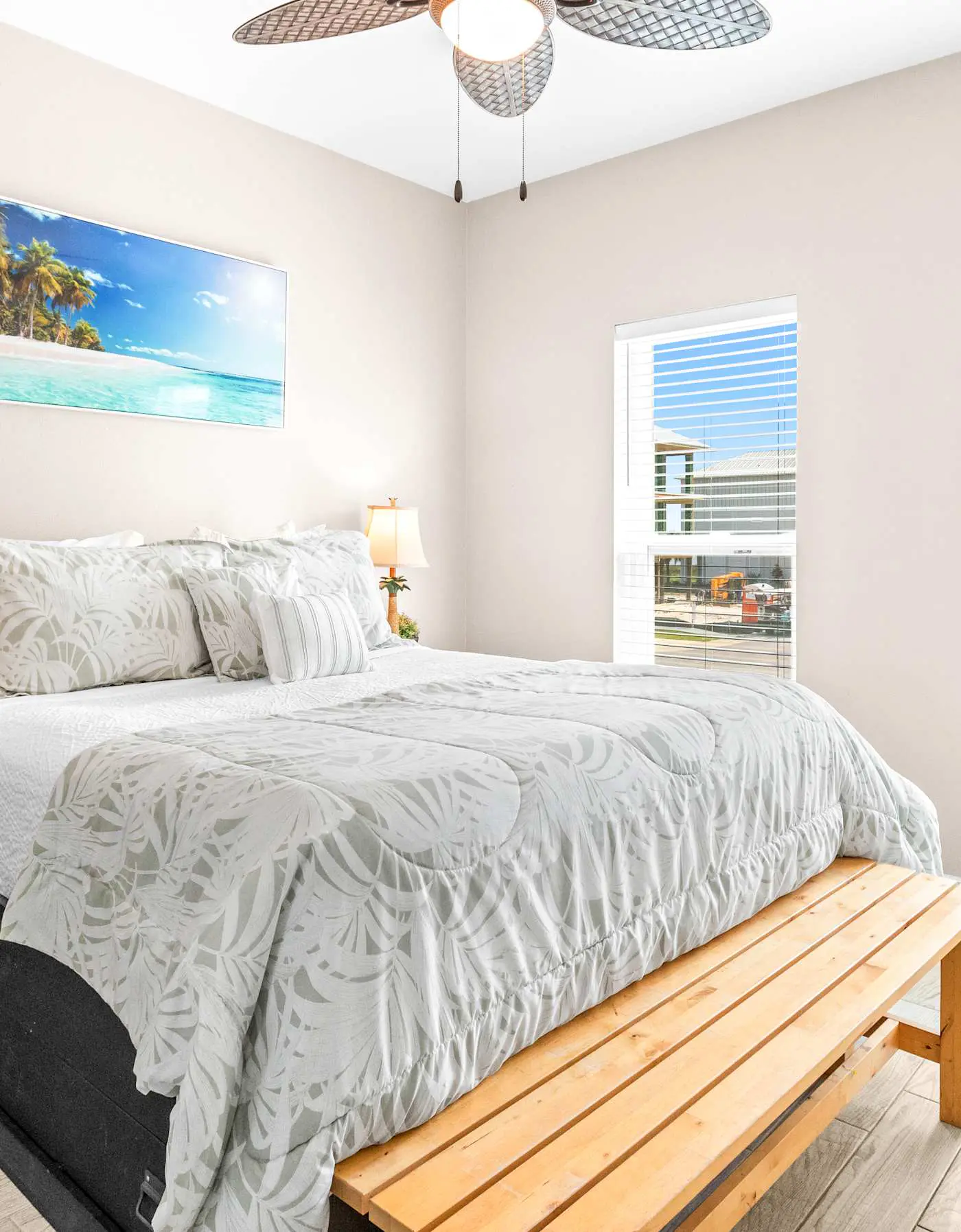Stunning Beach Retreat with Shared Pool, Beach Access, Large Balcony & Gas Grill
