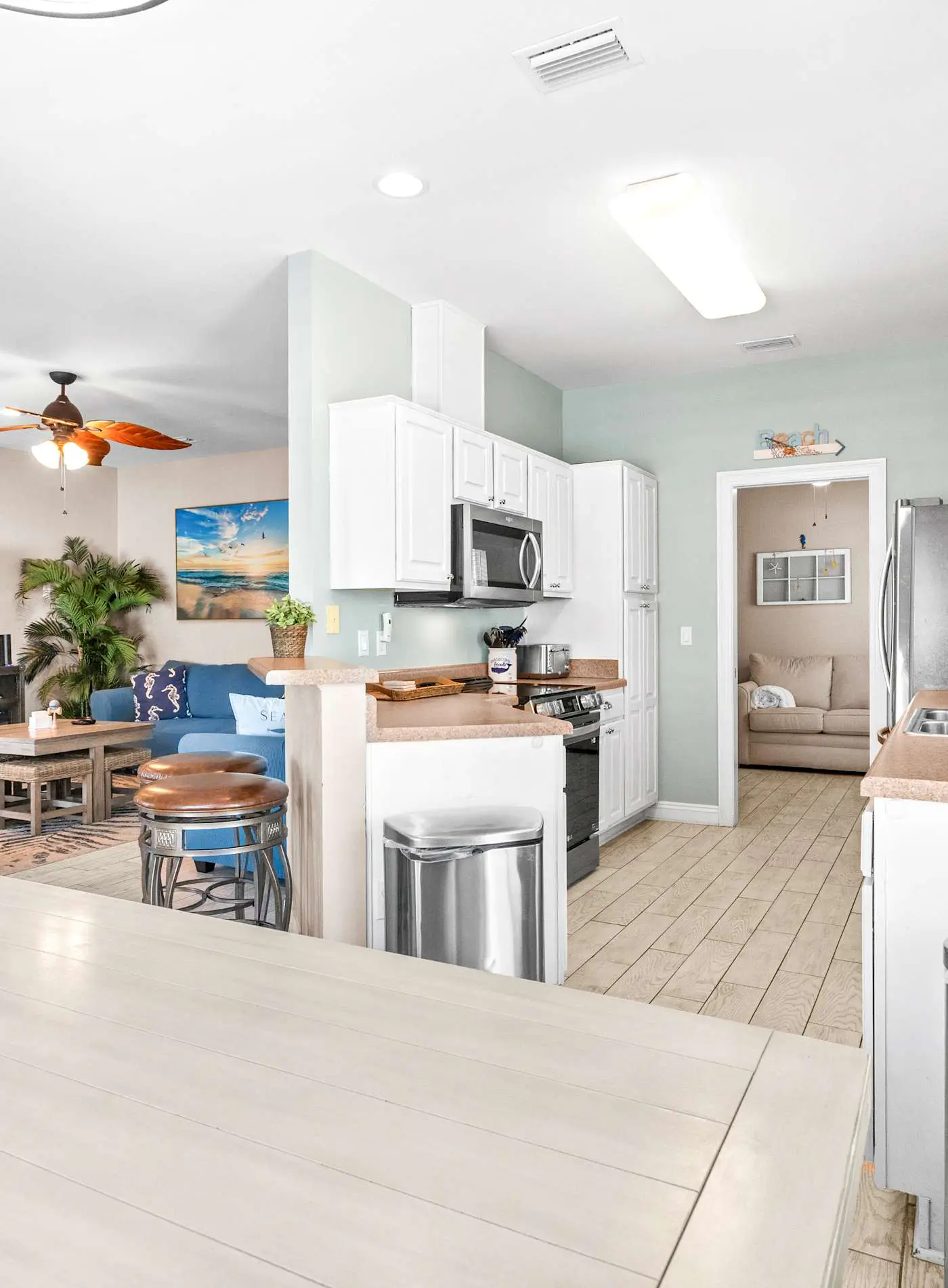 Stunning Beach Retreat with Shared Pool, Beach Access, Large Balcony & Gas Grill