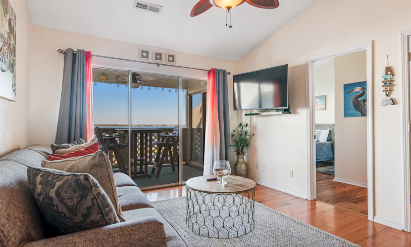 Cozy Waterfront Condo with a Shared Pool – Your Perfect Escape Awaits