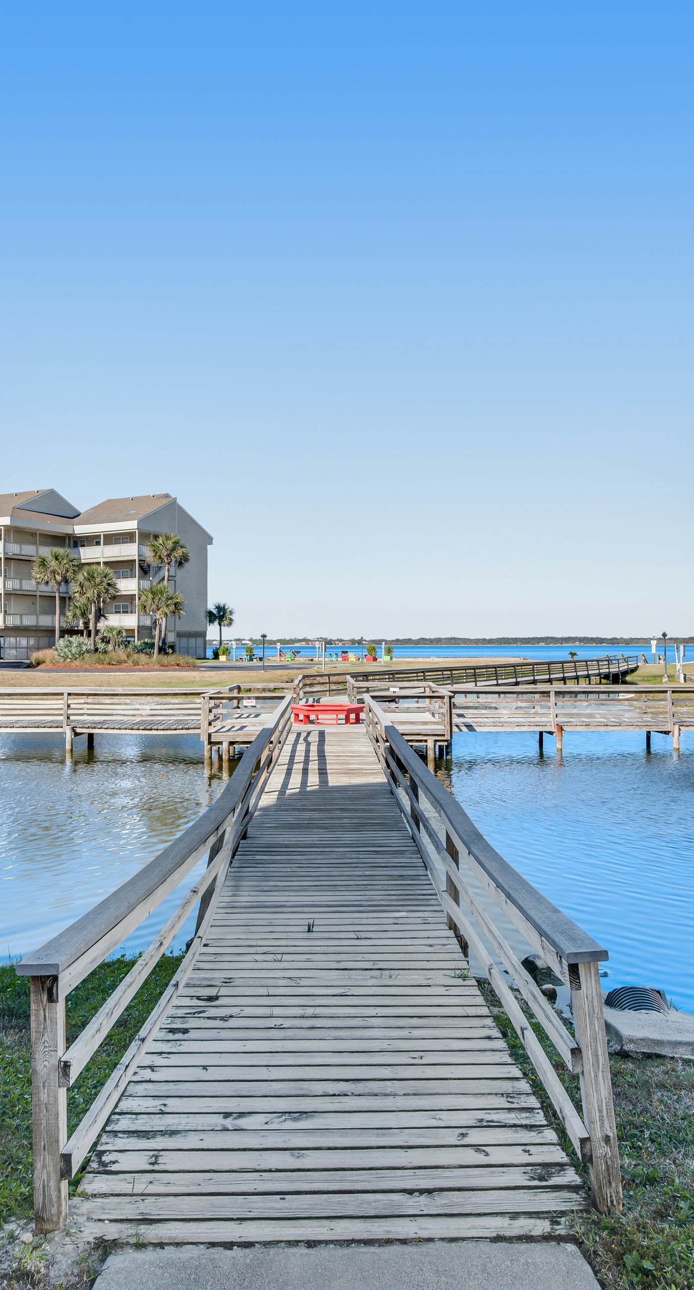 Cozy Waterfront Condo with a Shared Pool – Your Perfect Escape Awaits