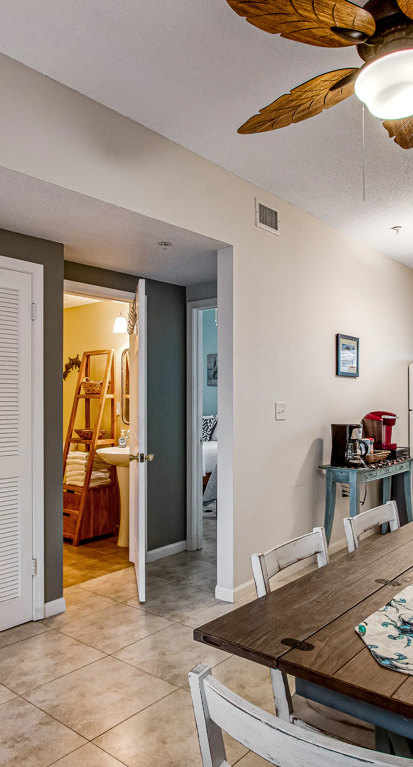 Cozy coastal condo with pool, fast WiFi, central AC, & easy beach access