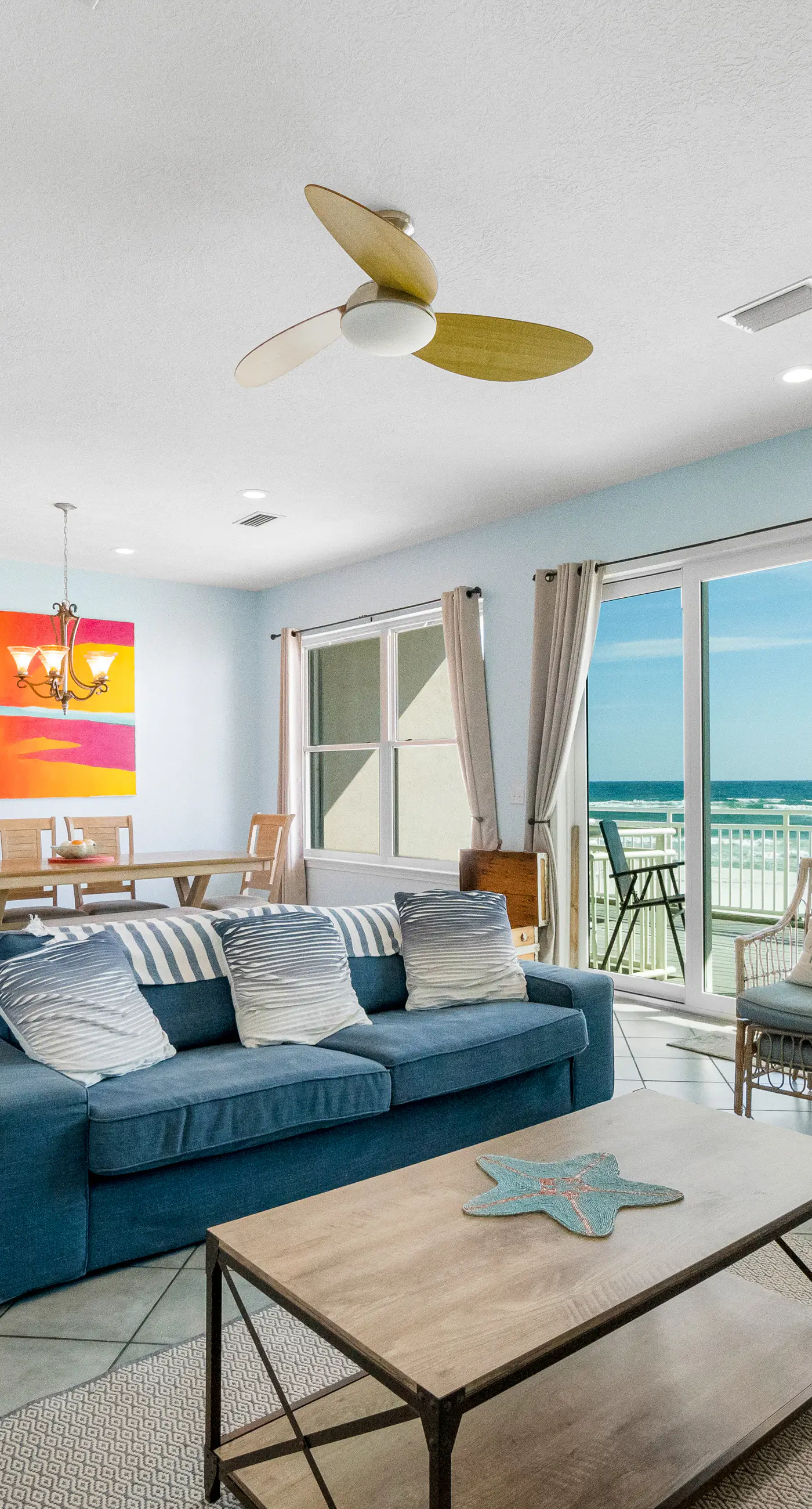 Beachfront townhome with ocean views, 2 balconies, W/D, & AC - dog-friendly