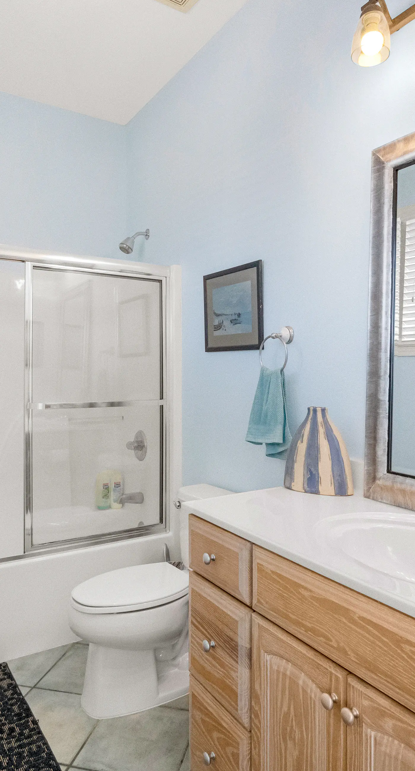 Beachfront townhome with ocean views, 2 balconies, W/D, & AC - dog-friendly