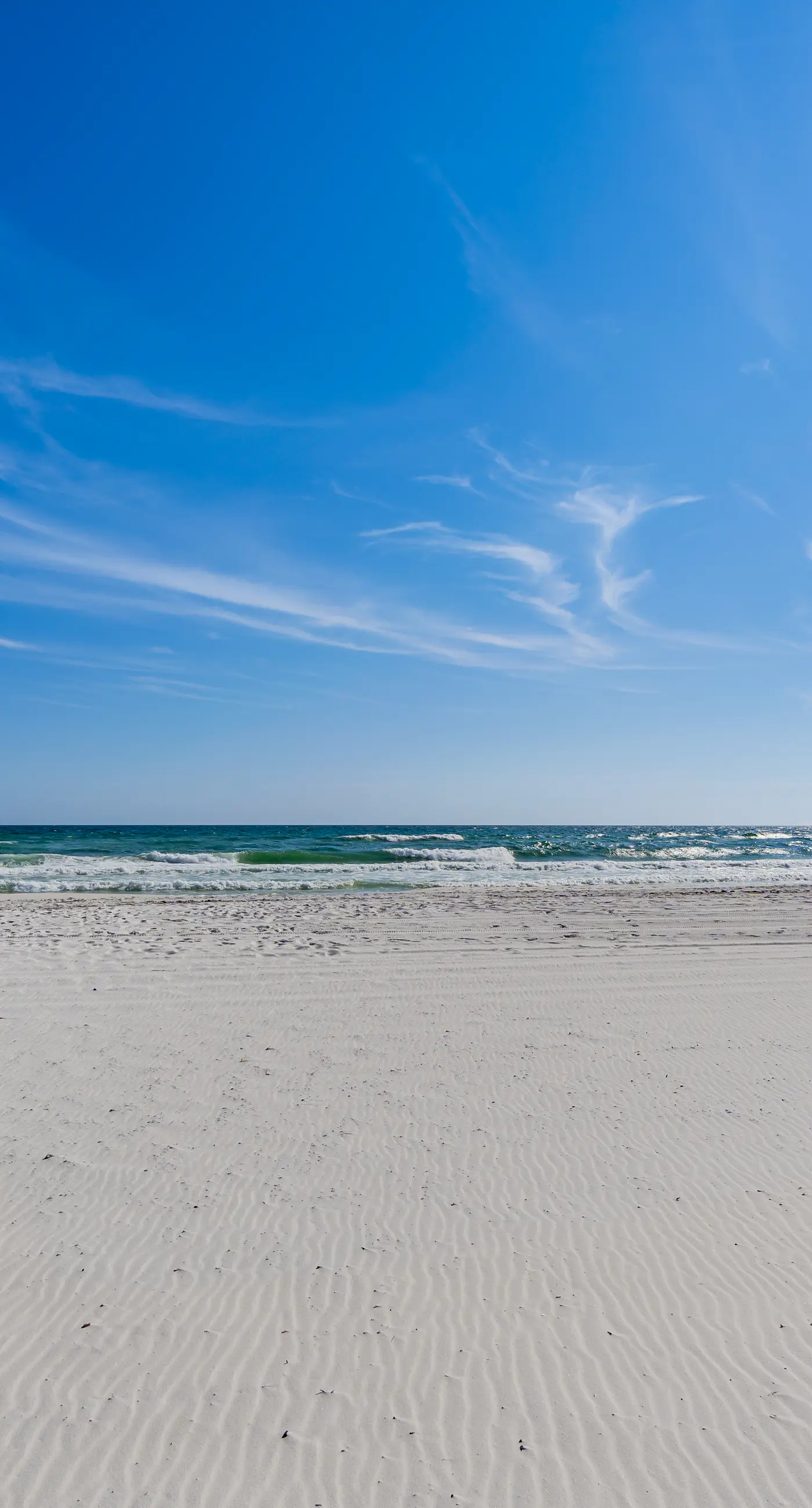 Beachfront townhome with ocean views, 2 balconies, W/D, & AC - dog-friendly