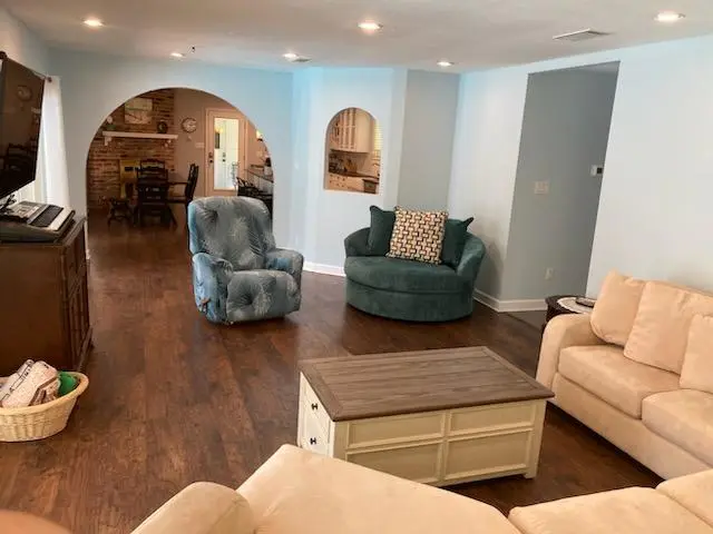 Dog-Friendly Home with Private Pool & High-Speed WiFi - Near Beach & Boat Launch