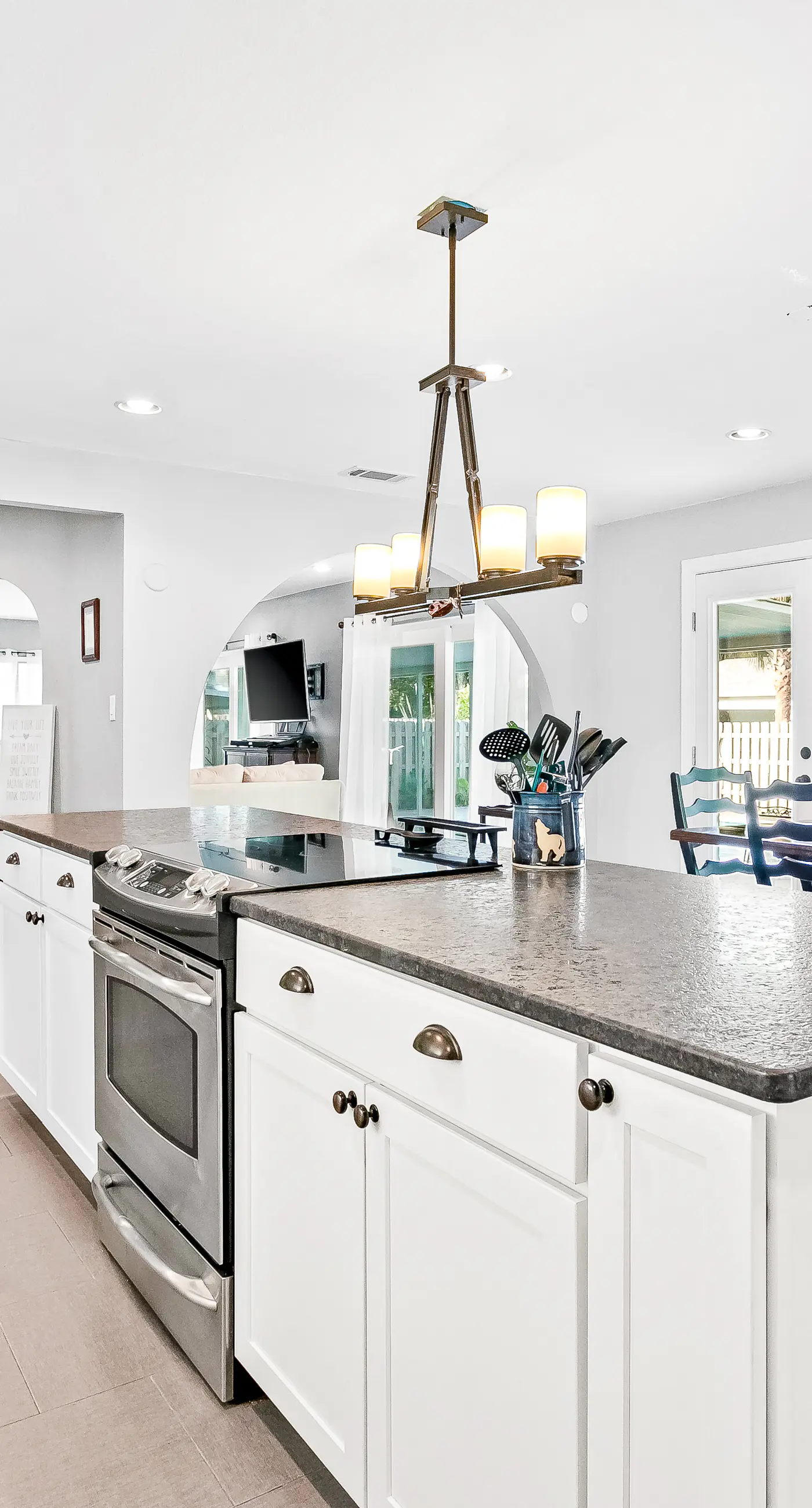 Dog-Friendly Home with Private Pool & High-Speed WiFi - Near Beach & Boat Launch