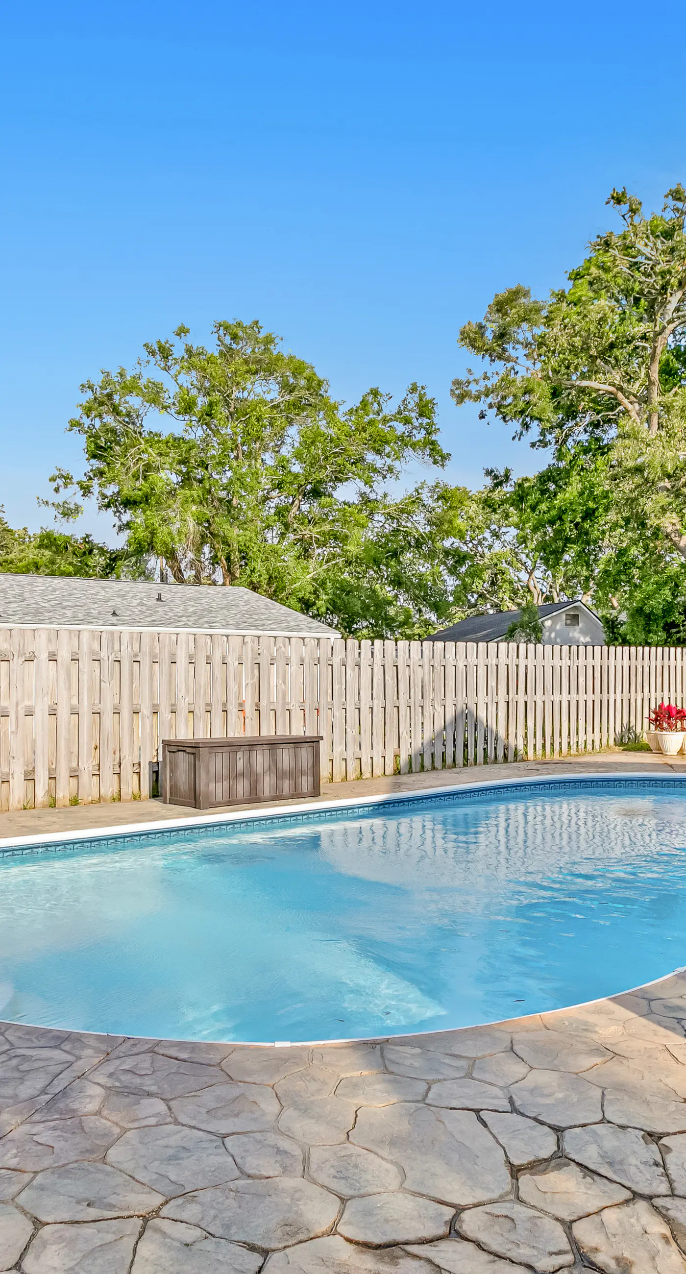 Dog-Friendly Home with Private Pool & High-Speed WiFi - Near Beach & Boat Launch