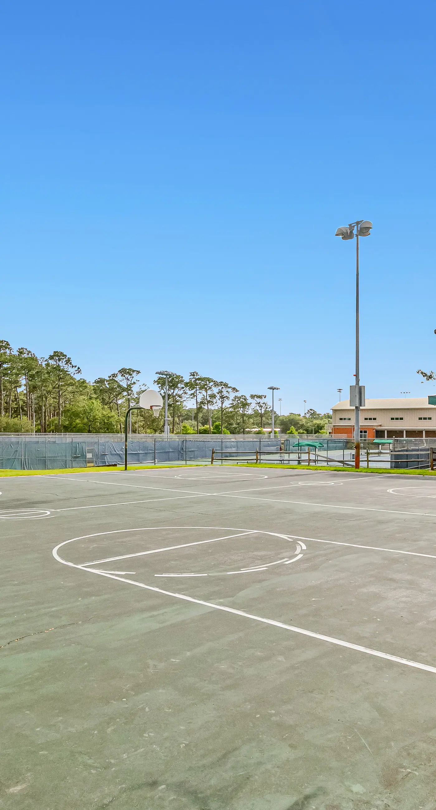 Dog-Friendly Home with Private Pool & High-Speed WiFi - Near Beach & Boat Launch