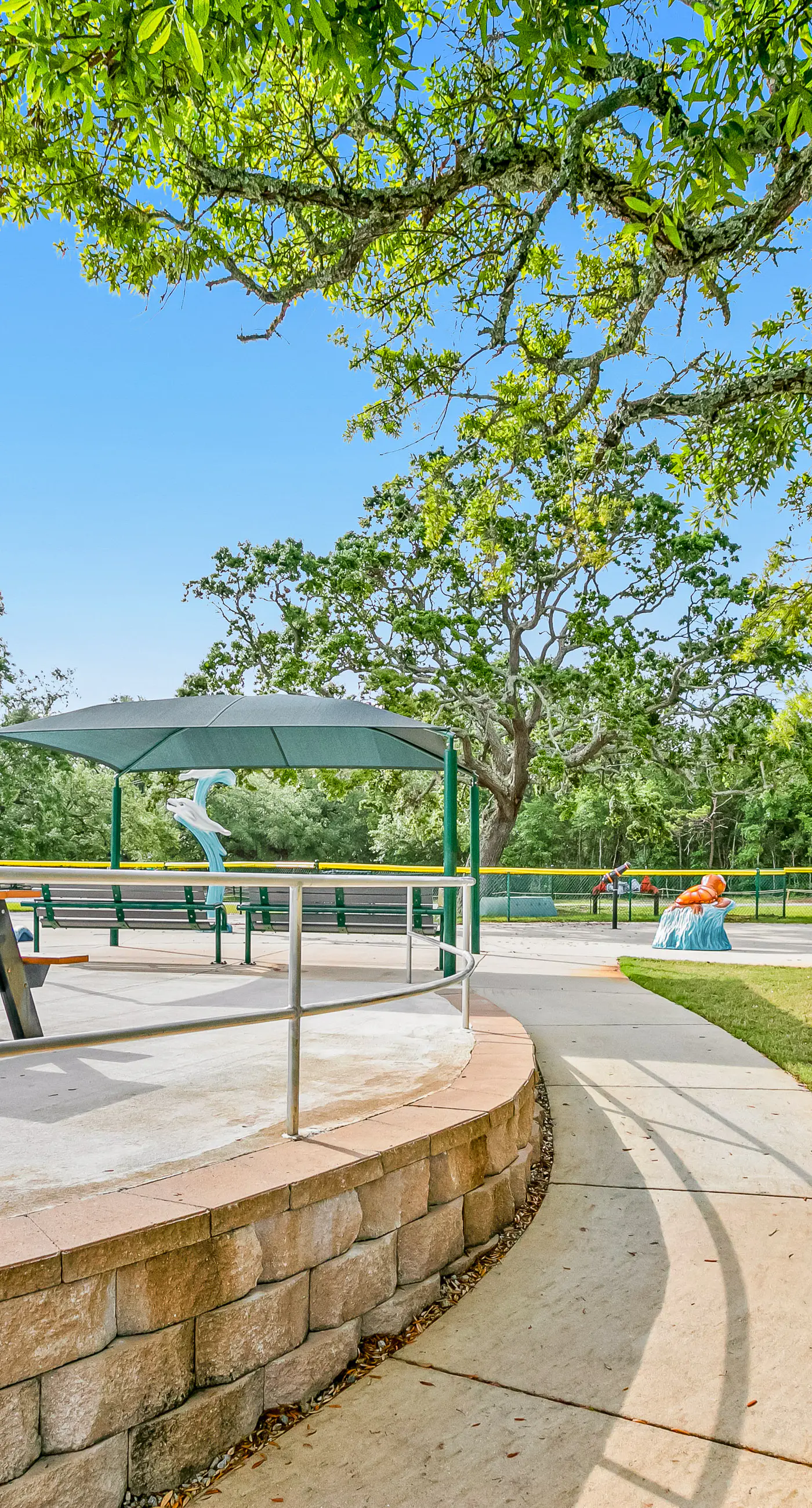 Dog-Friendly Home with Private Pool & High-Speed WiFi - Near Beach & Boat Launch