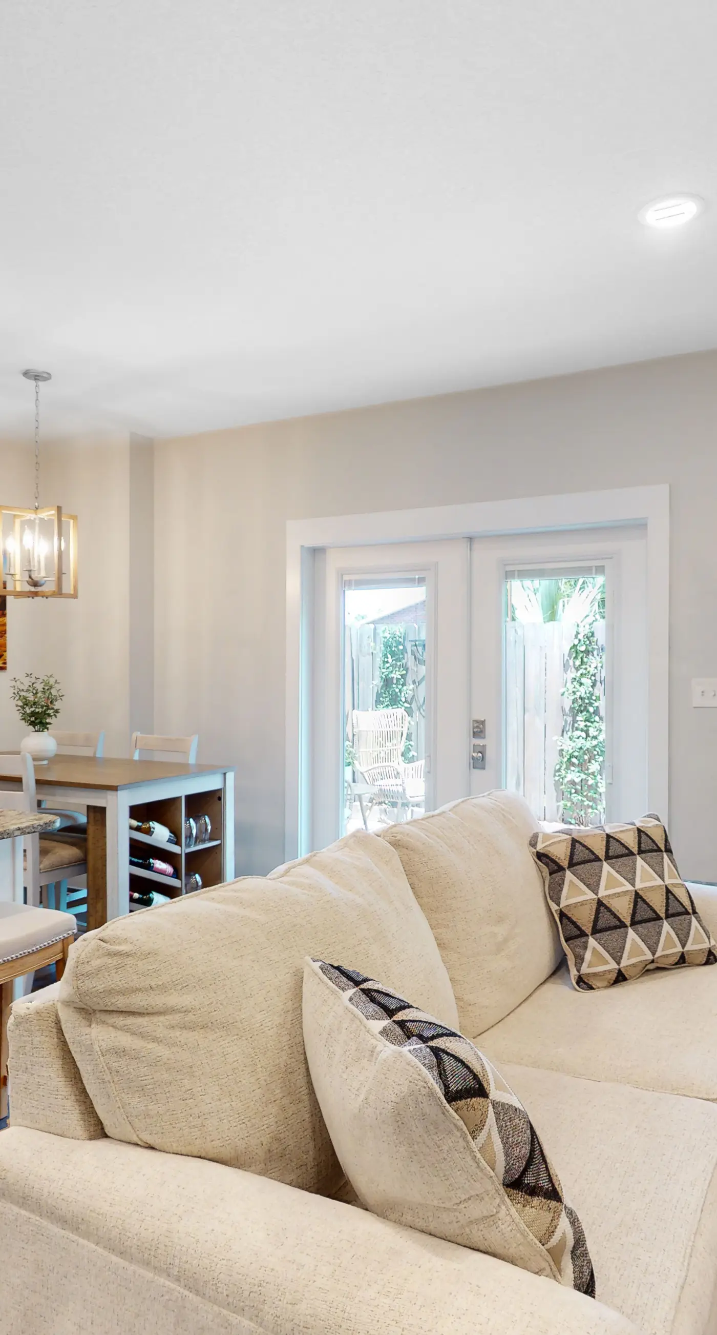 Stylish, dog-friendly townhome with firepit & enclosed yard - blocks to downtown