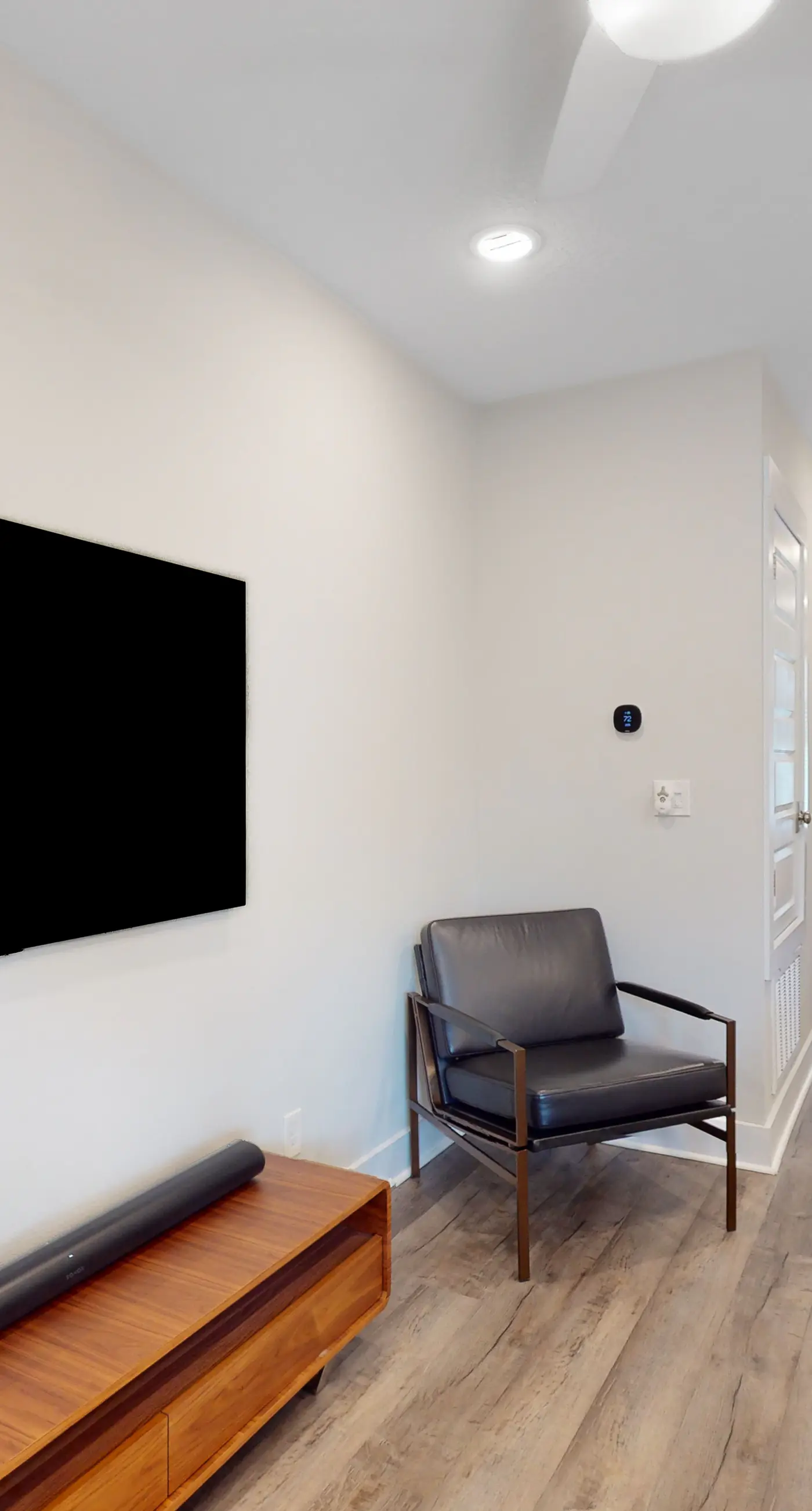 Stylish, dog-friendly townhome with firepit & enclosed yard - blocks to downtown