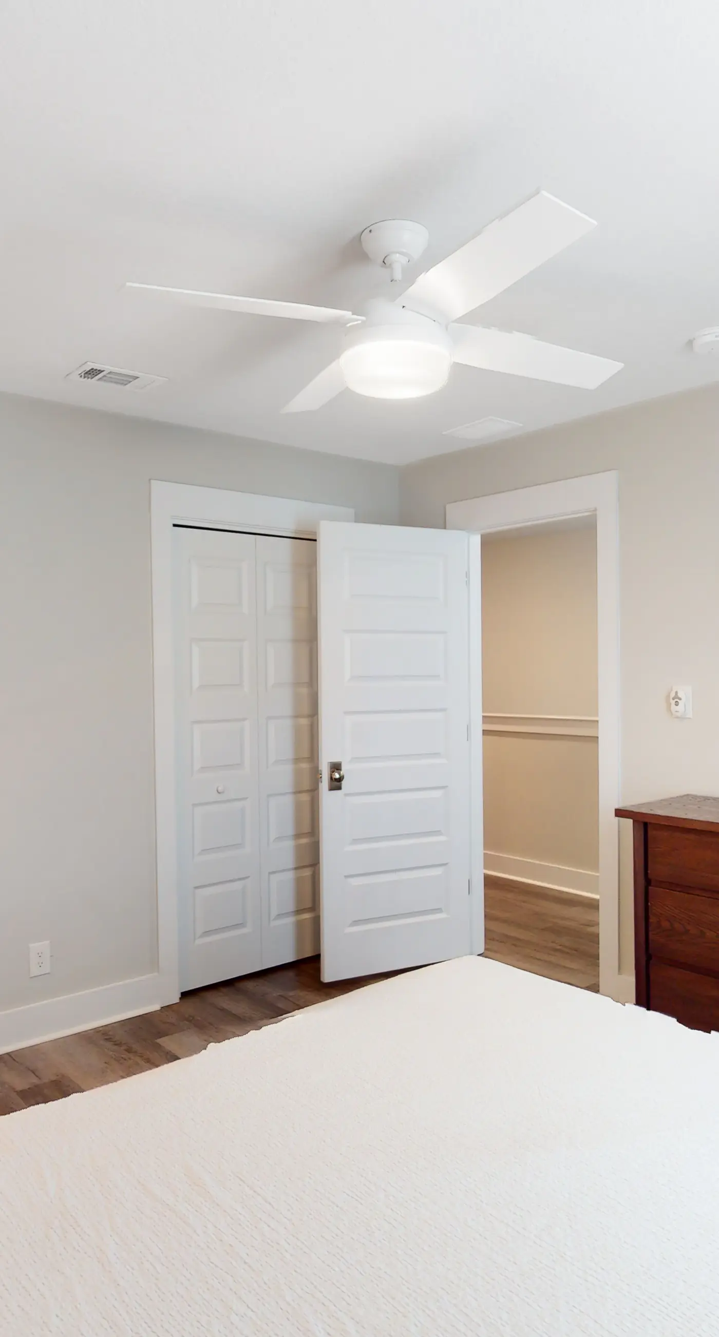 Stylish, dog-friendly townhome with firepit & enclosed yard - blocks to downtown