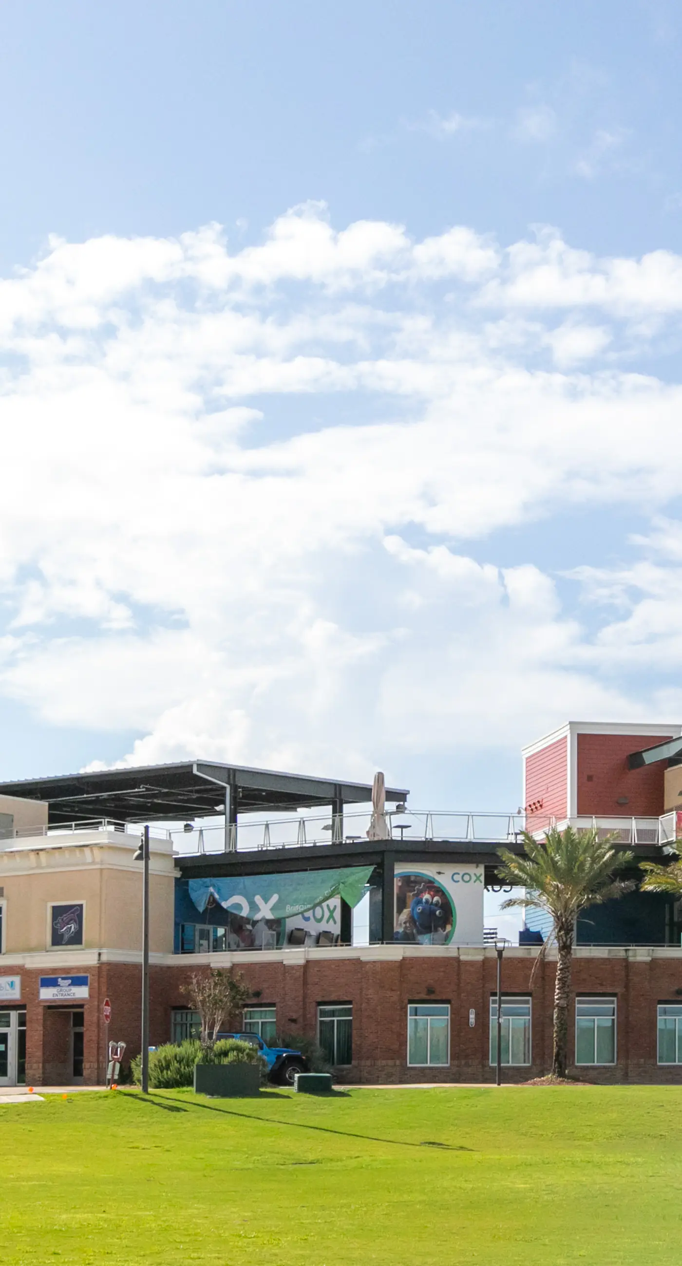 Stylish, dog-friendly townhome with firepit & enclosed yard - blocks to downtown