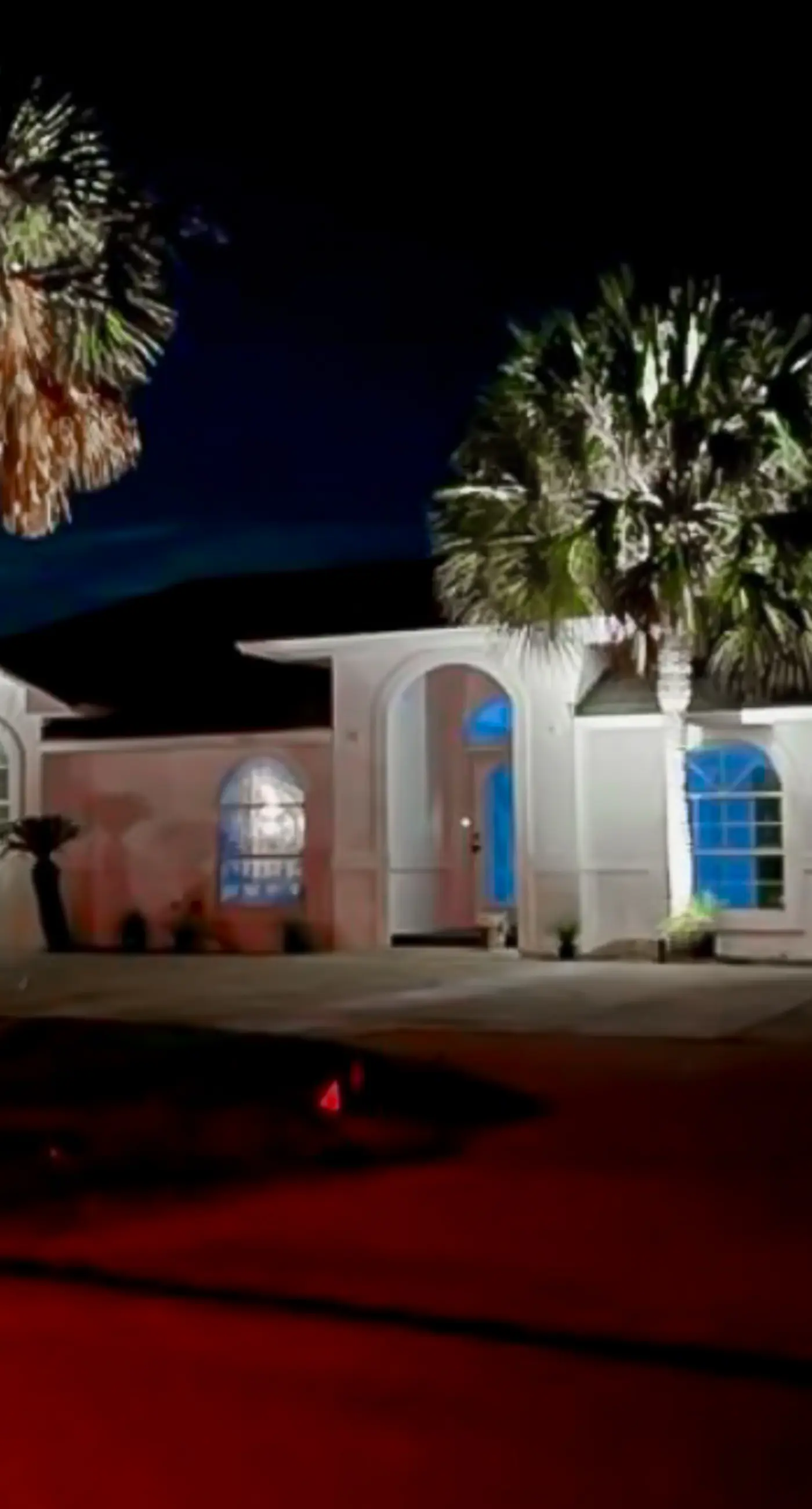 Gorgeous coastal home with plenty of space, dock and outdoor area