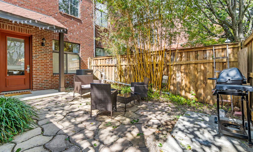 Old East Hill Townhouse