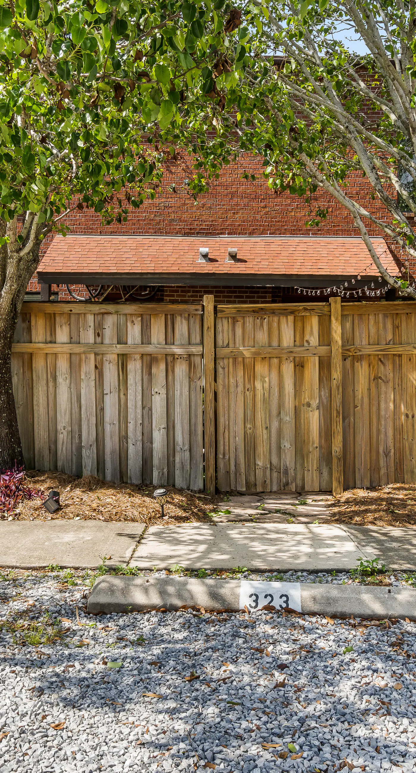 Hip & vibrant townhome near downtown with private patio, grill, AC, and WiFi