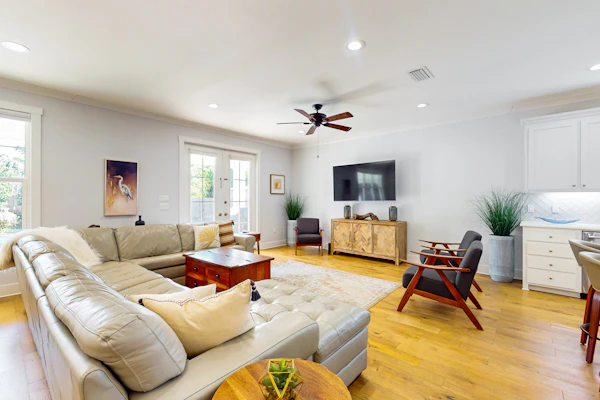 Contemporary dog-friendly retreat with pool & patio - near shops & attractions