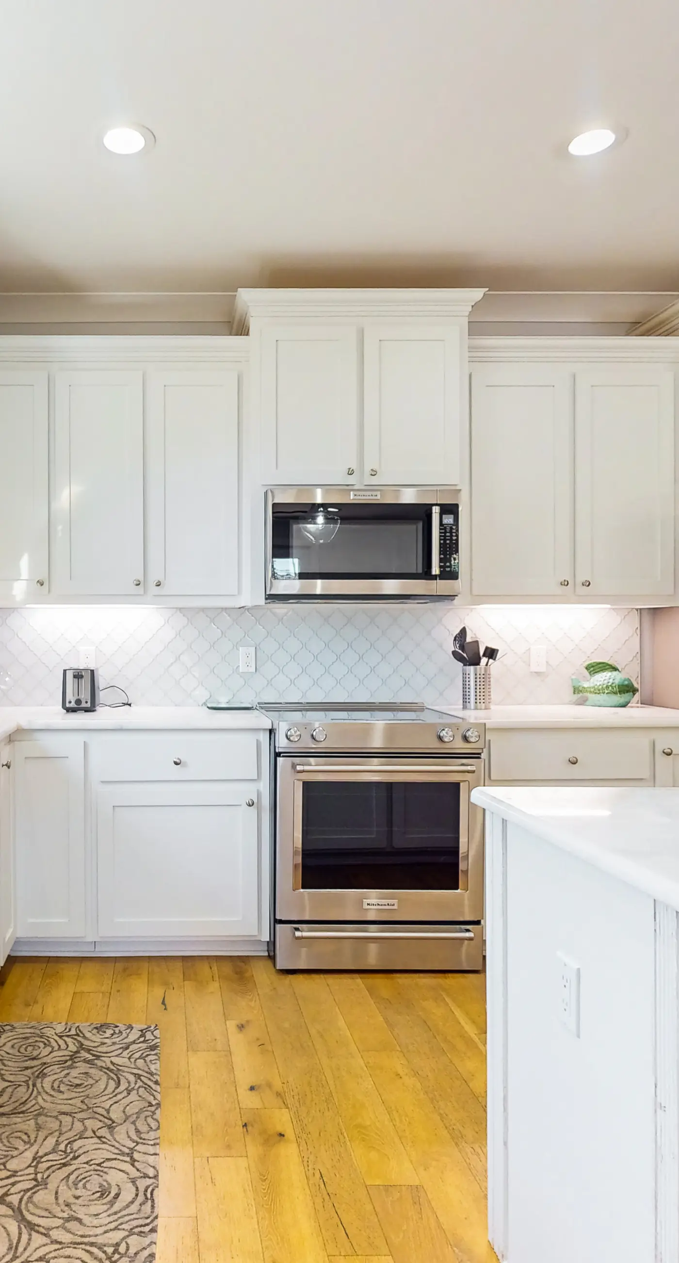 Contemporary dog-friendly retreat with pool & patio - near shops & attractions