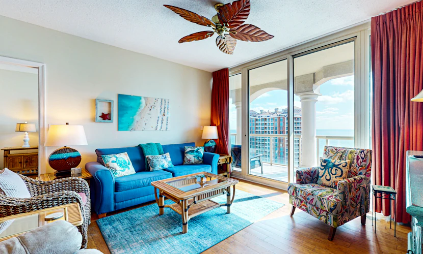 Gorgeous Resort Condo with Gulf Views, Shared Hot Tub, Pools, & Gym