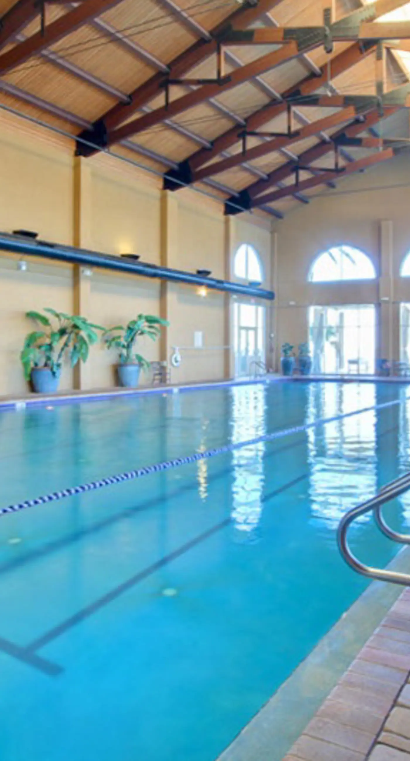 Gorgeous Resort Condo with Gulf Views, Shared Hot Tub, Pools, & Gym