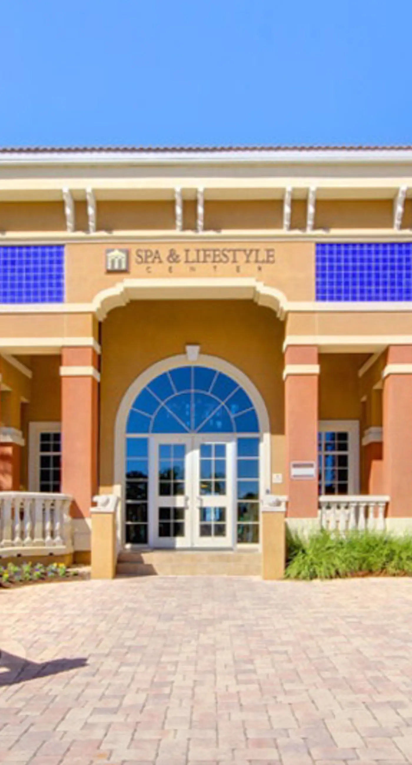 Gorgeous Resort Condo with Gulf Views, Shared Hot Tub, Pools, & Gym