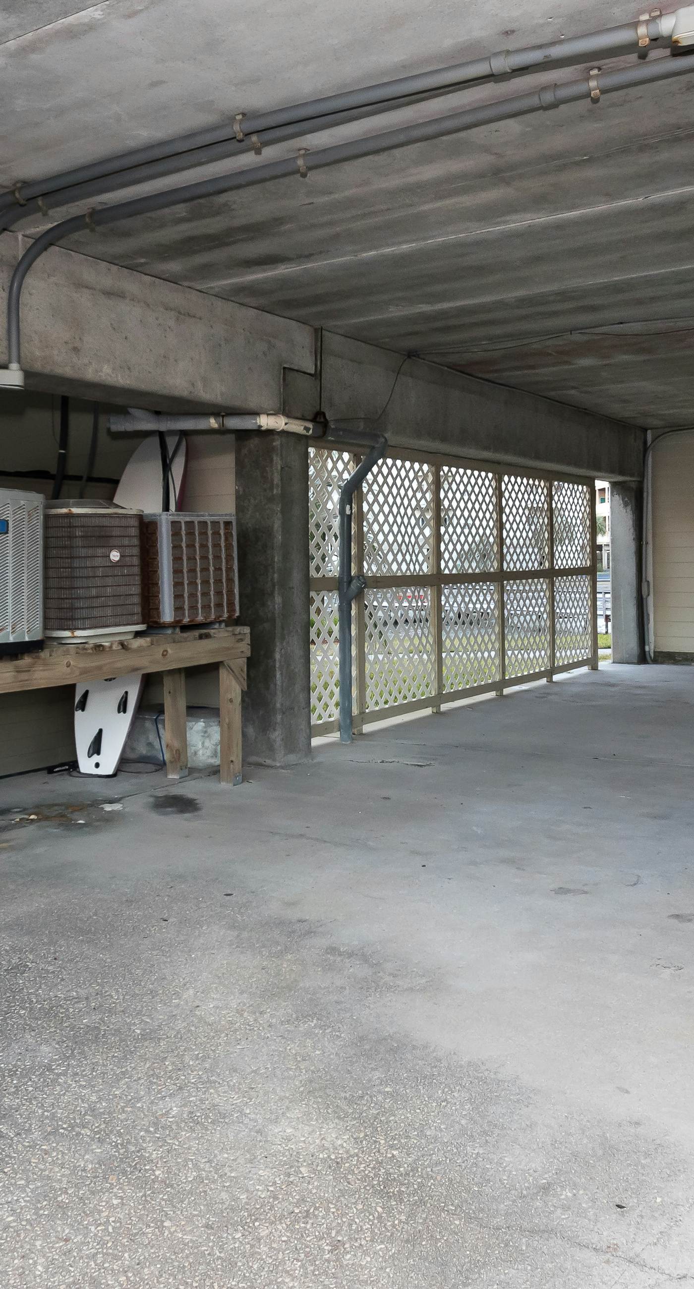 Condo with partial bay view, onsite fishing dock, beach access, & shared pool