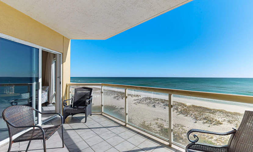 Gulf Front Condo with Onsite Pools, Fitness Center, Dry Sauna, and WiFi