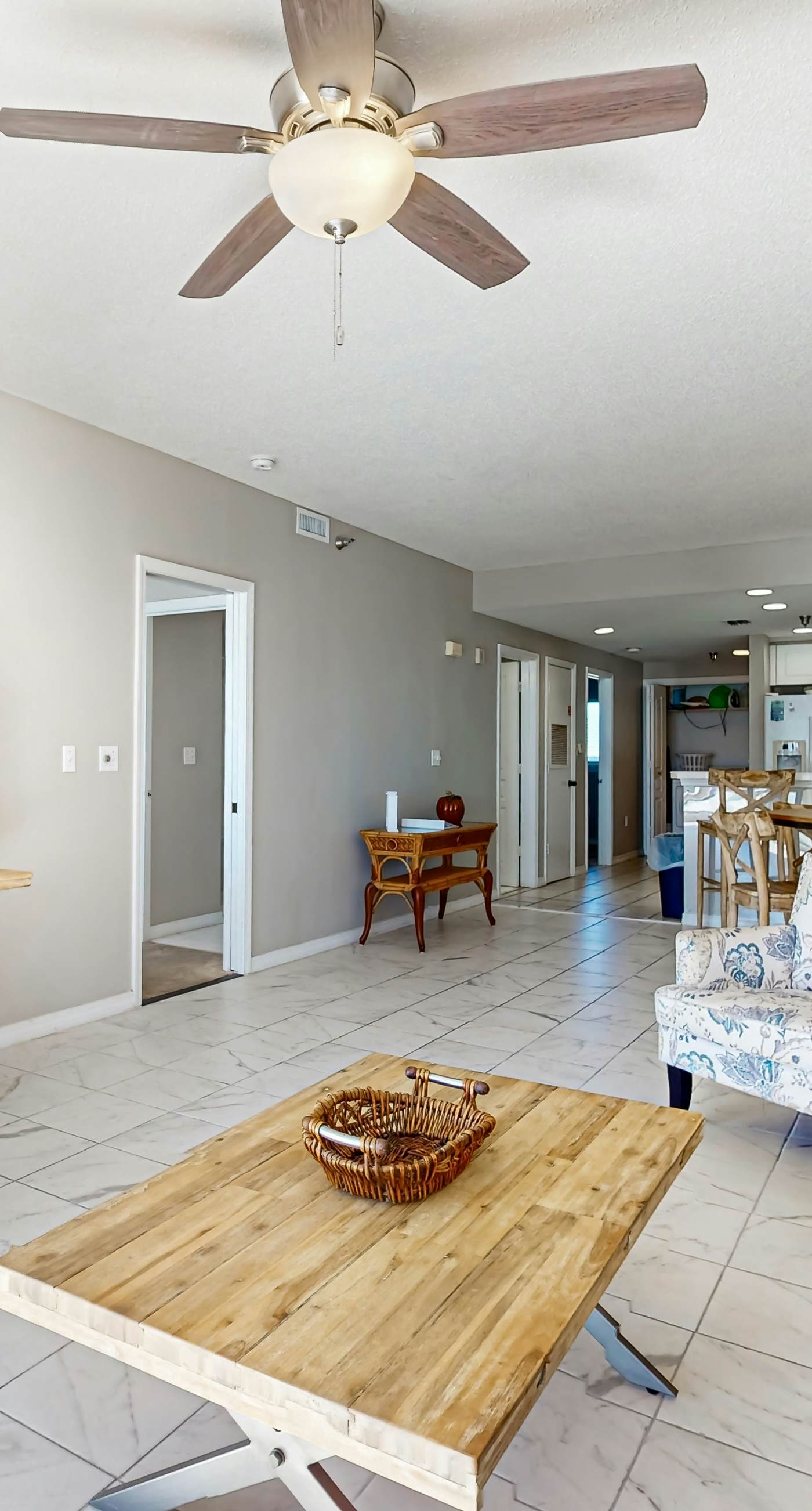 Gulf Front Condo with Onsite Pools, Fitness Center, Dry Sauna, and WiFi