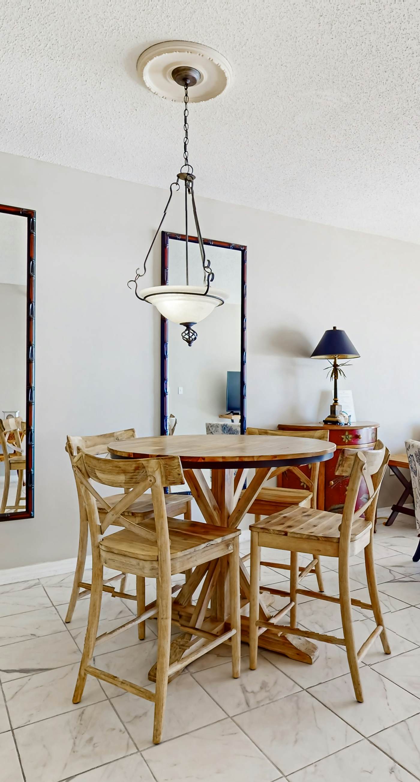 Gulf Front Condo with Onsite Pools, Fitness Center, Dry Sauna, and WiFi