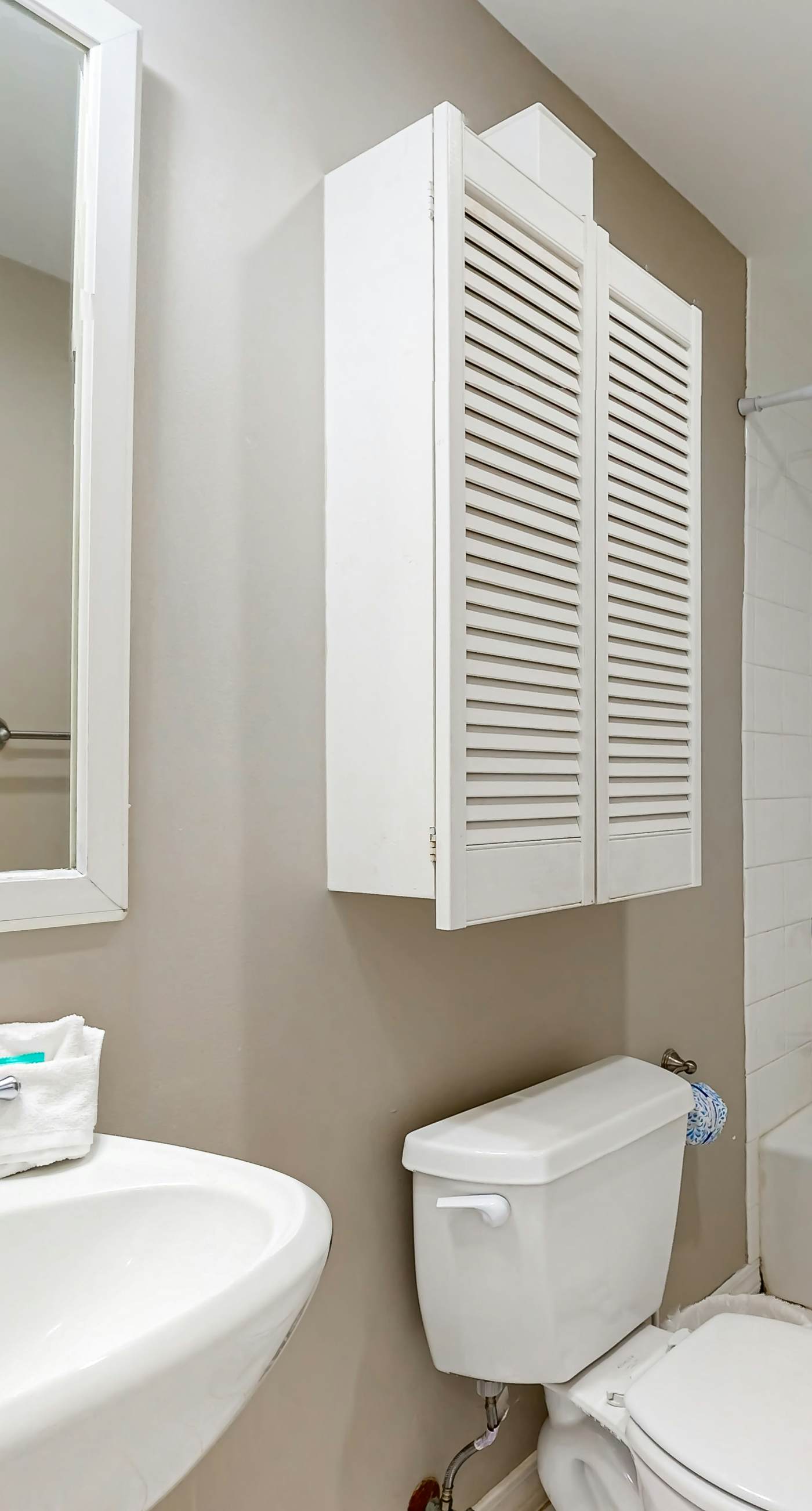 Gulf Front Condo with Onsite Pools, Fitness Center, Dry Sauna, and WiFi